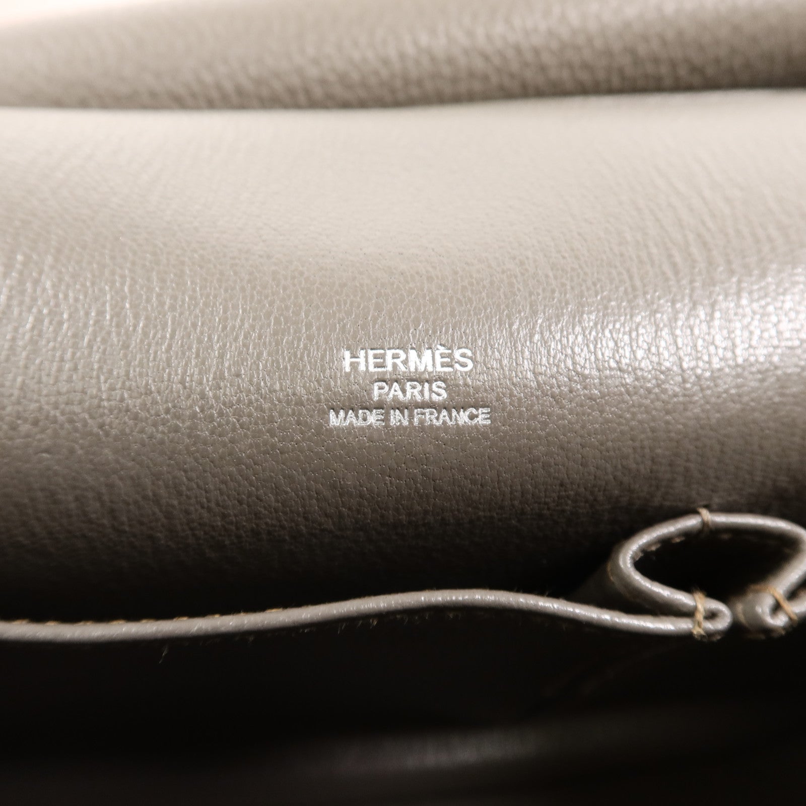 HERMES Togo皮革Jypsiere 28肩背袋Etain