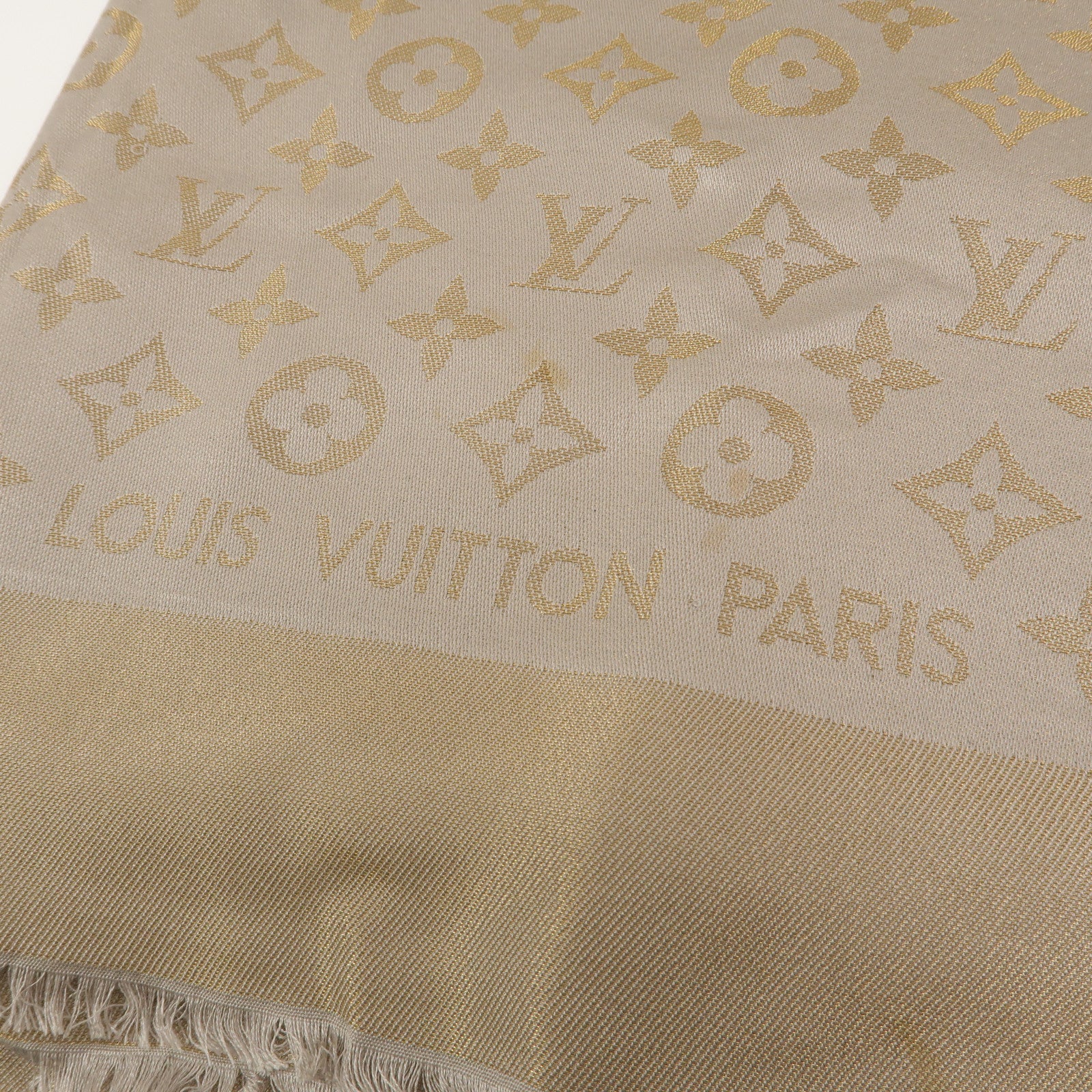 LOUIS VUITTON 絲質Scarf 140x140圍巾