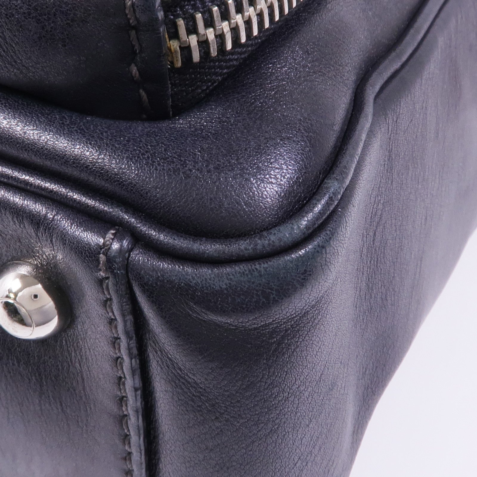 TOD'S 牛皮皮革Shoulder Bag銀扣肩背袋