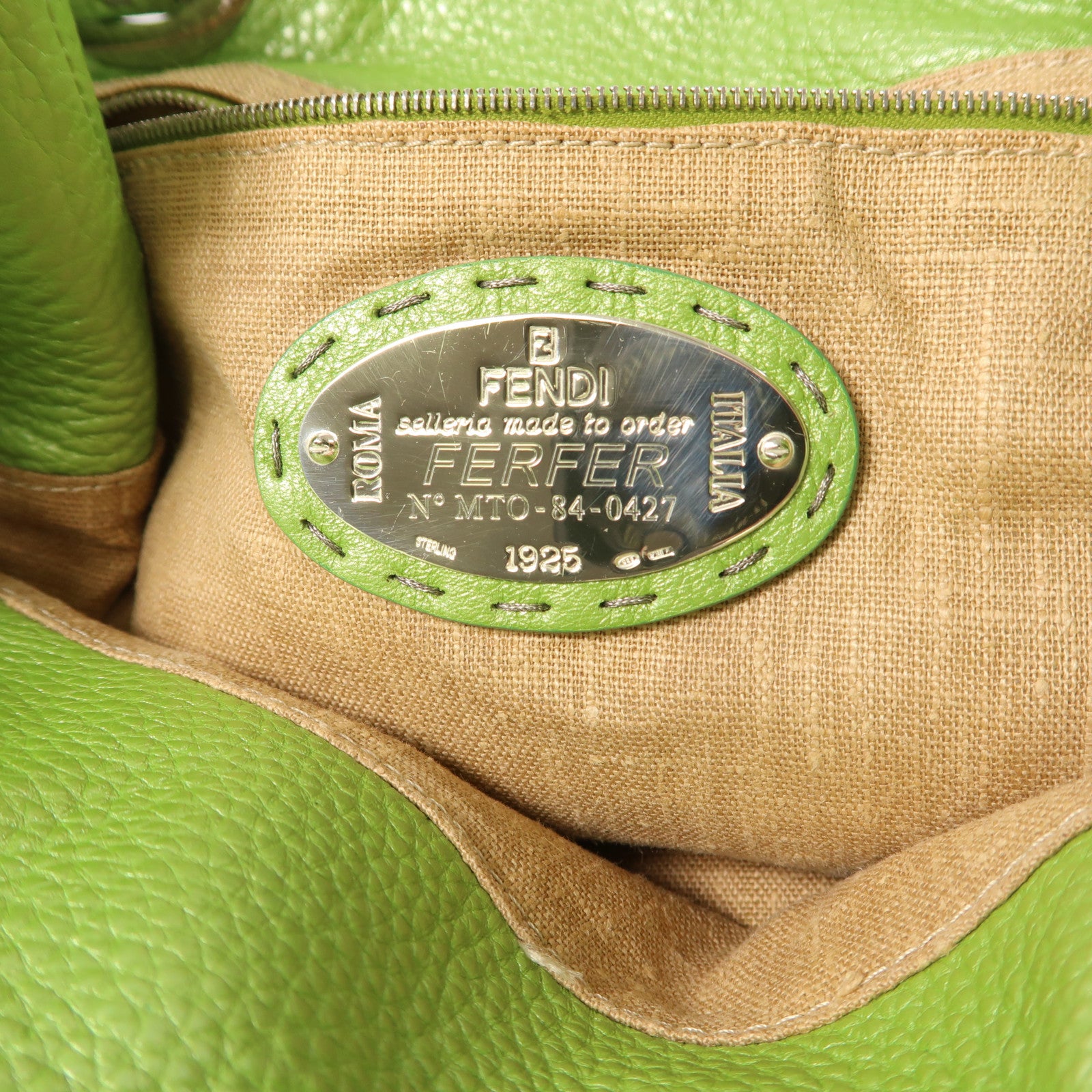FENDI 牛皮皮革Shoulder Bag銀扣肩背袋綠色