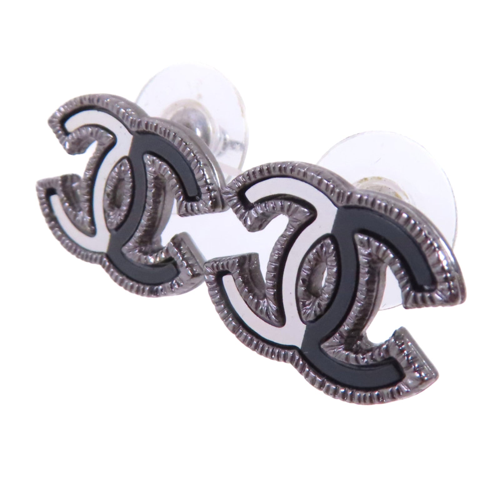 CHANEL 金屬CC Earrings銀扣耳環黑色/白色