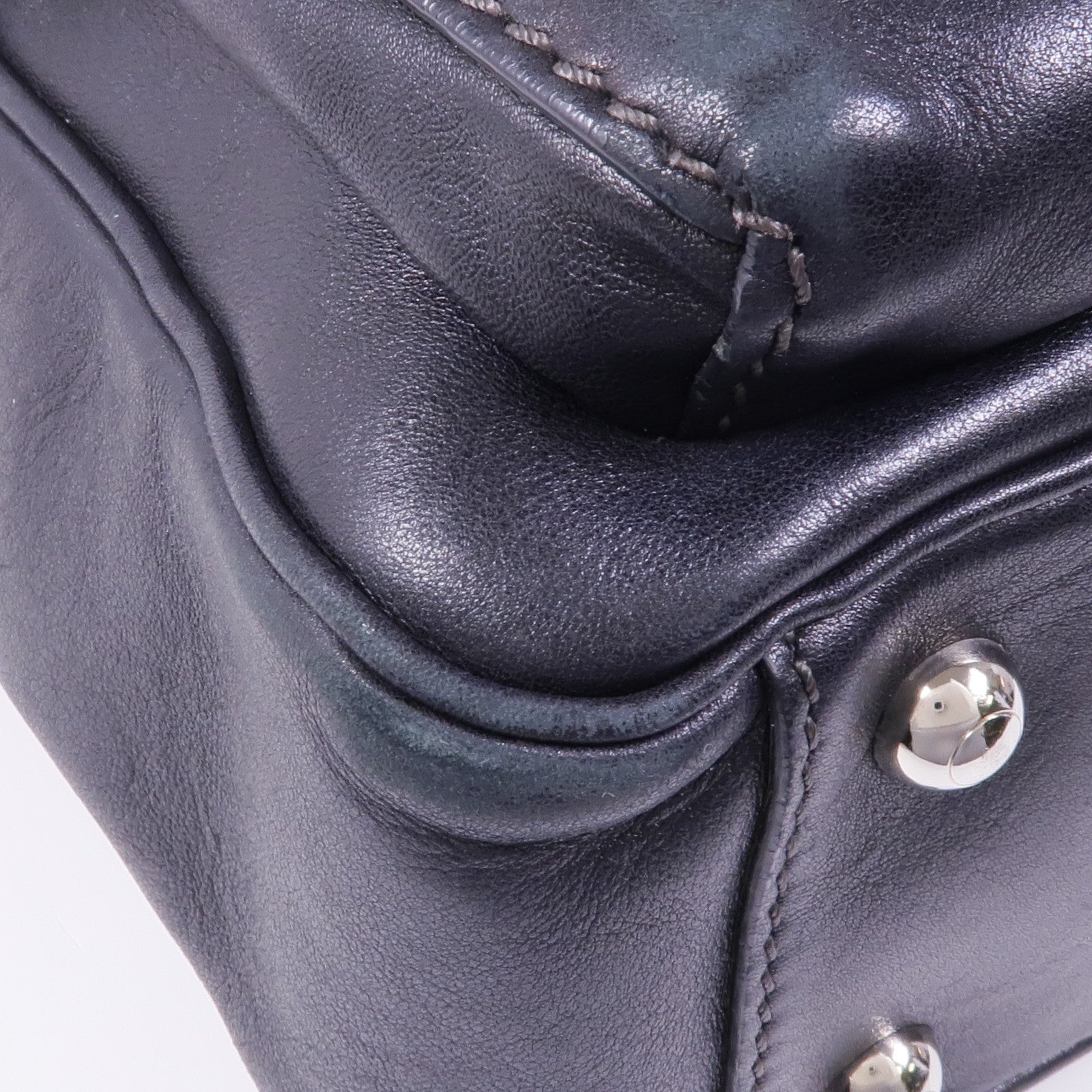 TOD'S 牛皮皮革Shoulder Bag銀扣肩背袋