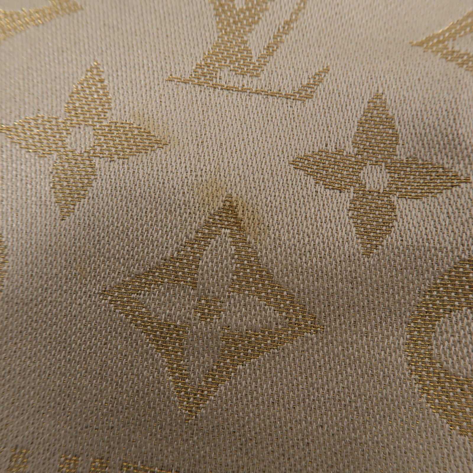 LOUIS VUITTON 絲質Scarf 140x140圍巾