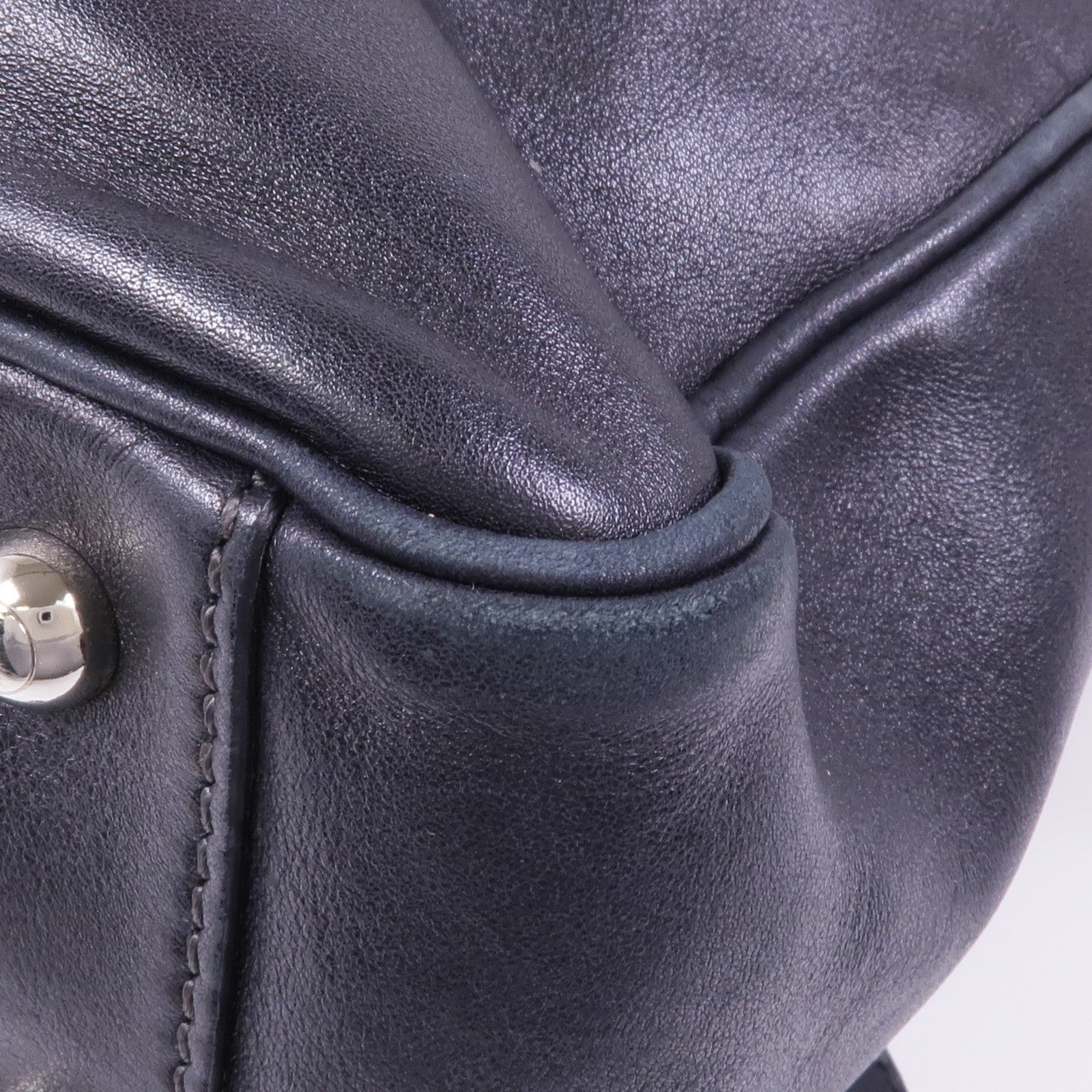 TOD'S 牛皮皮革Shoulder Bag銀扣肩背袋