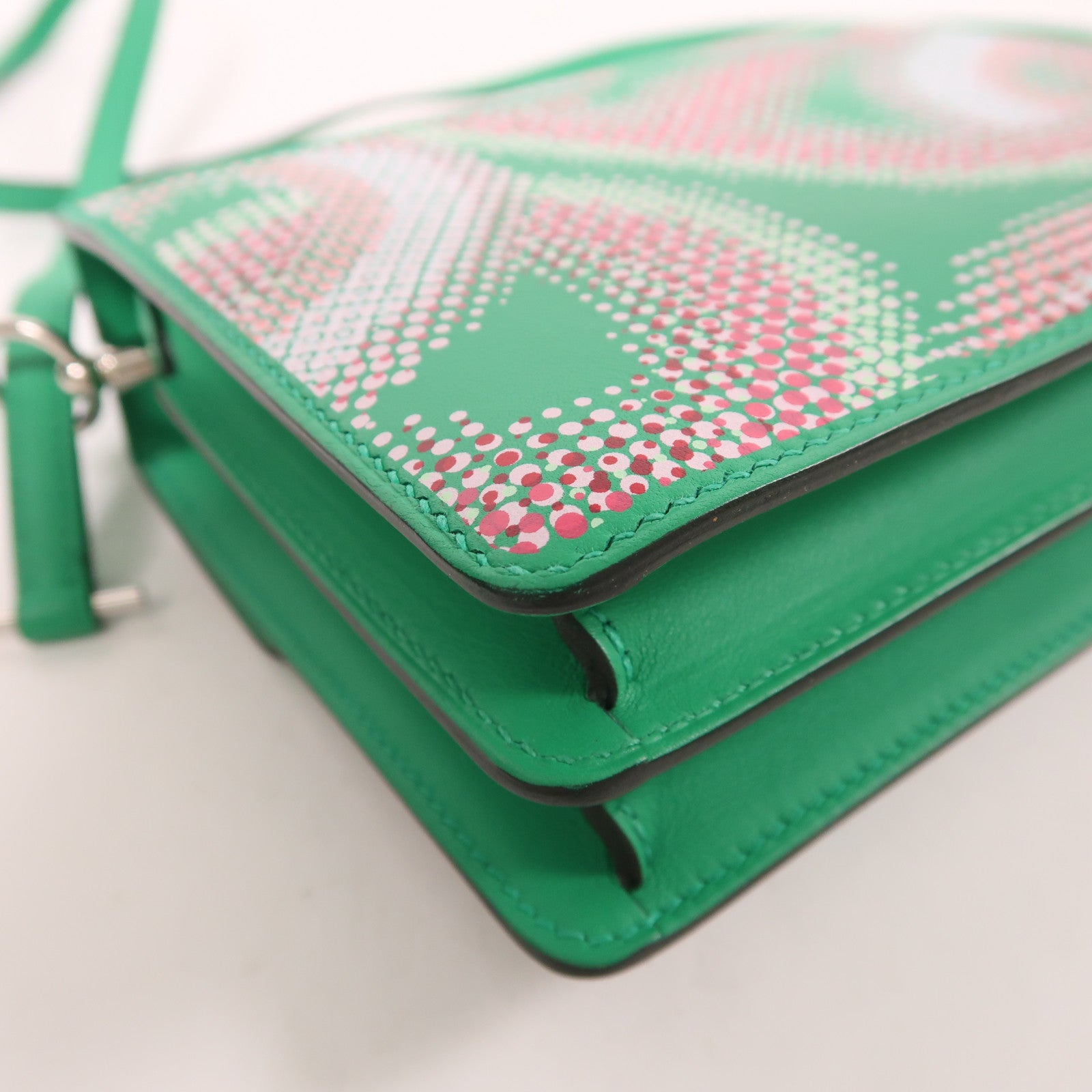 HERMES 皮革Roulis Mini Circuit 24 Faubourg銀扣肩背袋