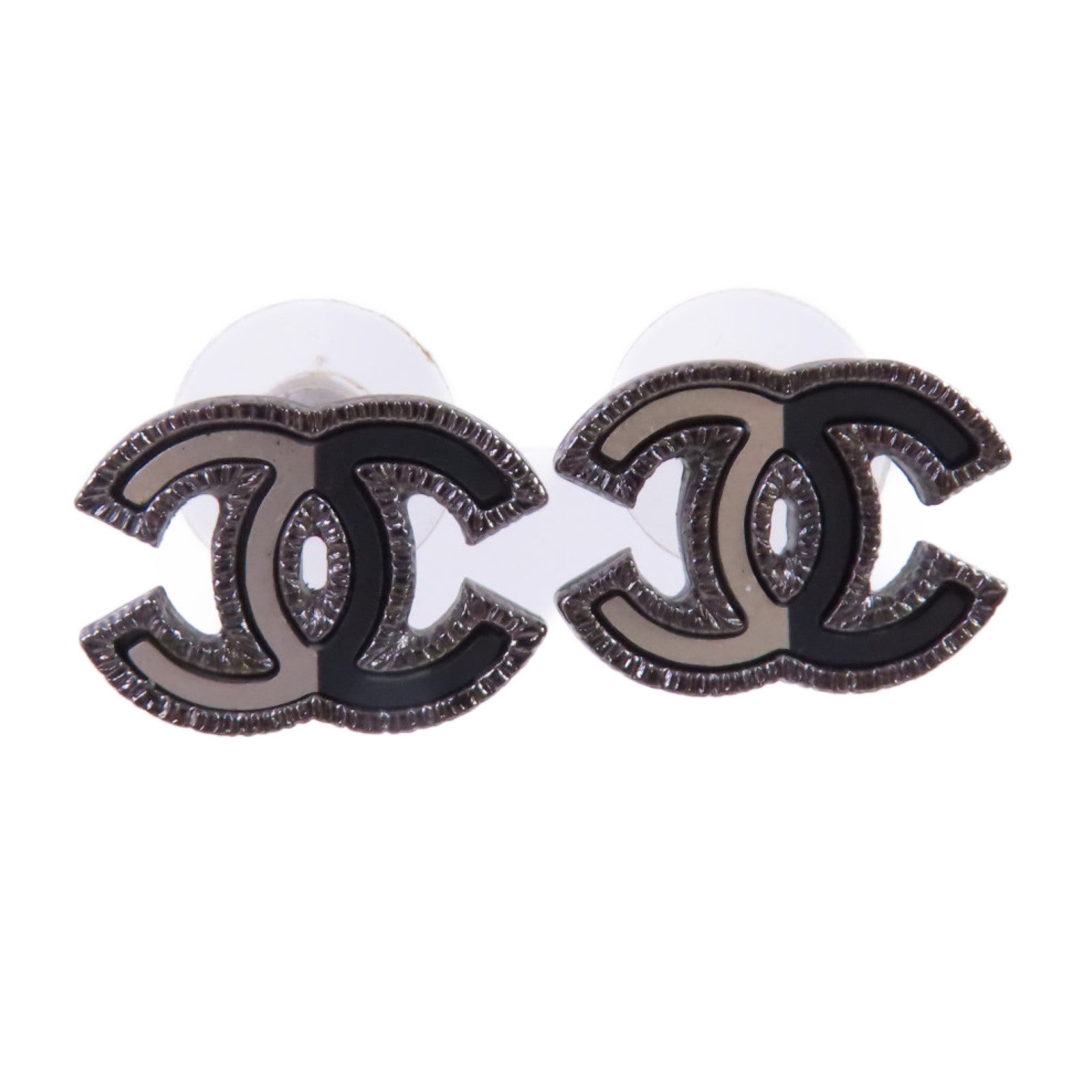 CHANEL 金屬CC Earrings銀扣耳環黑色/白色