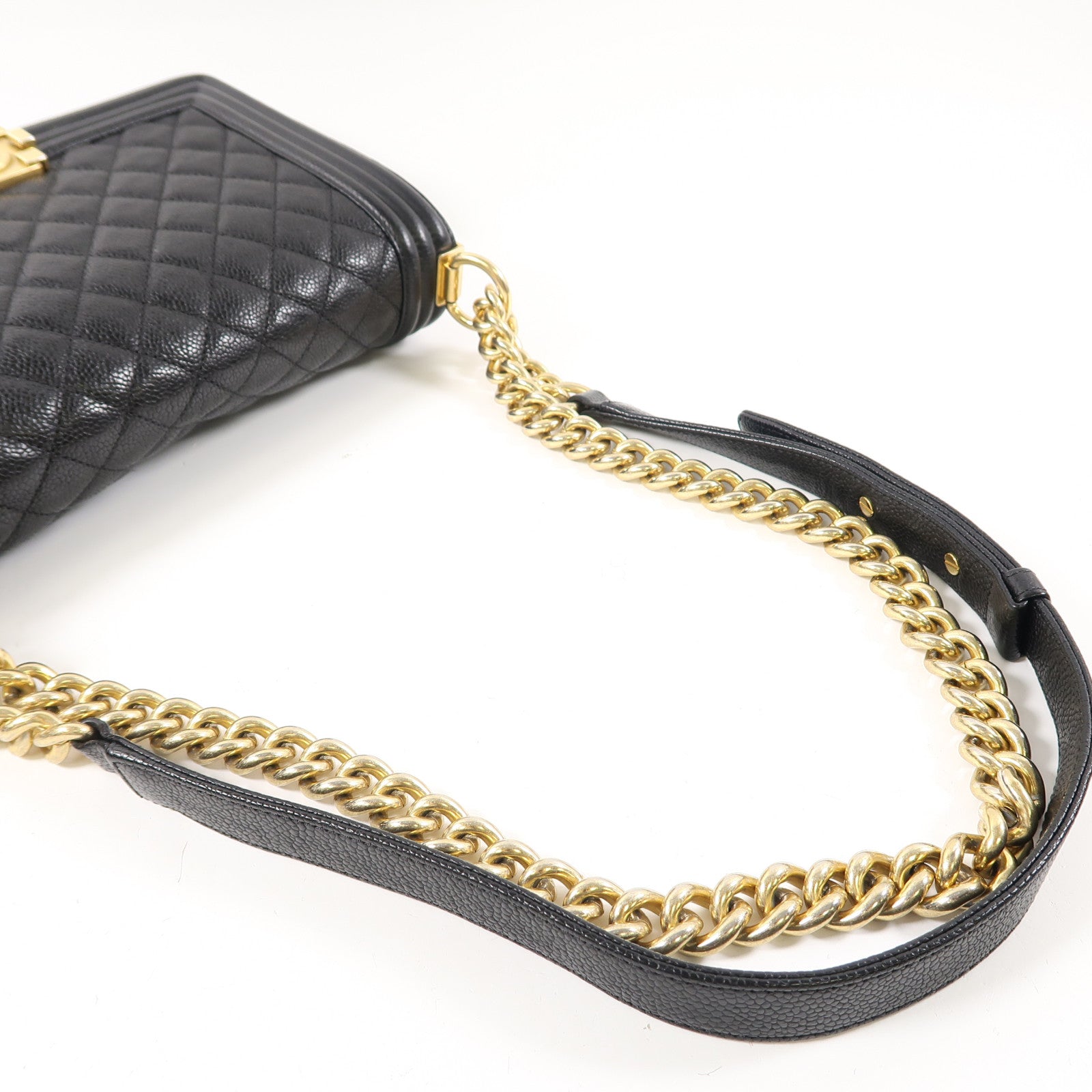 CHANEL 菱格牛皮皮革Boy Chanel金扣鏈帶肩背袋黑色