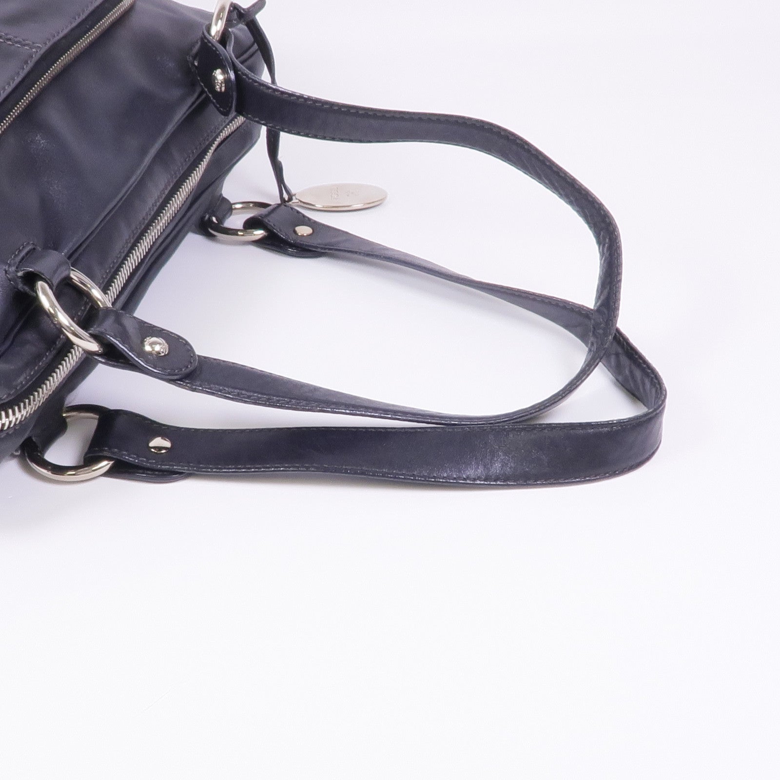 TOD'S 牛皮皮革Shoulder Bag銀扣肩背袋