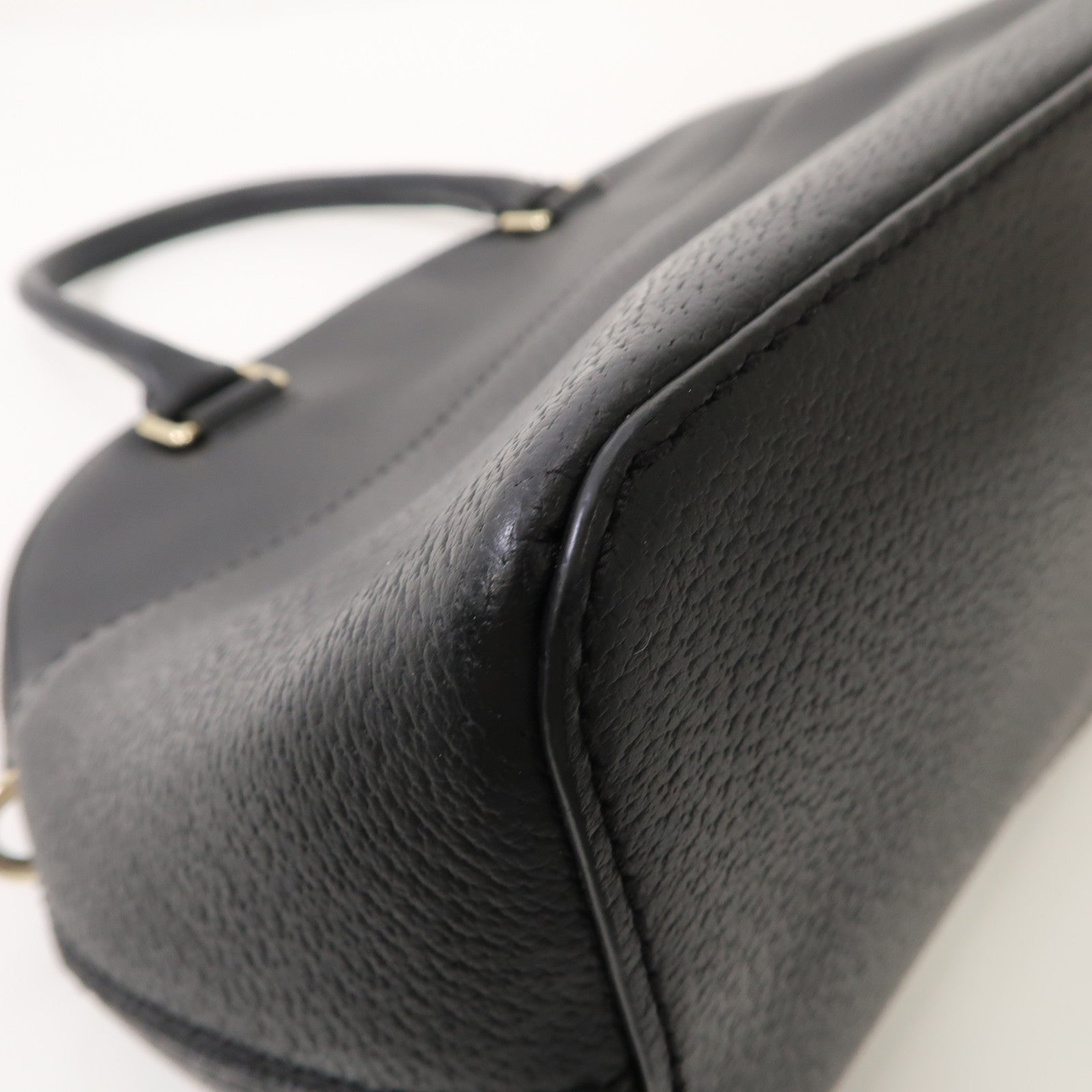 Kate Spade 【激減優惠】牛皮皮革Handbag金扣手挽袋黑色