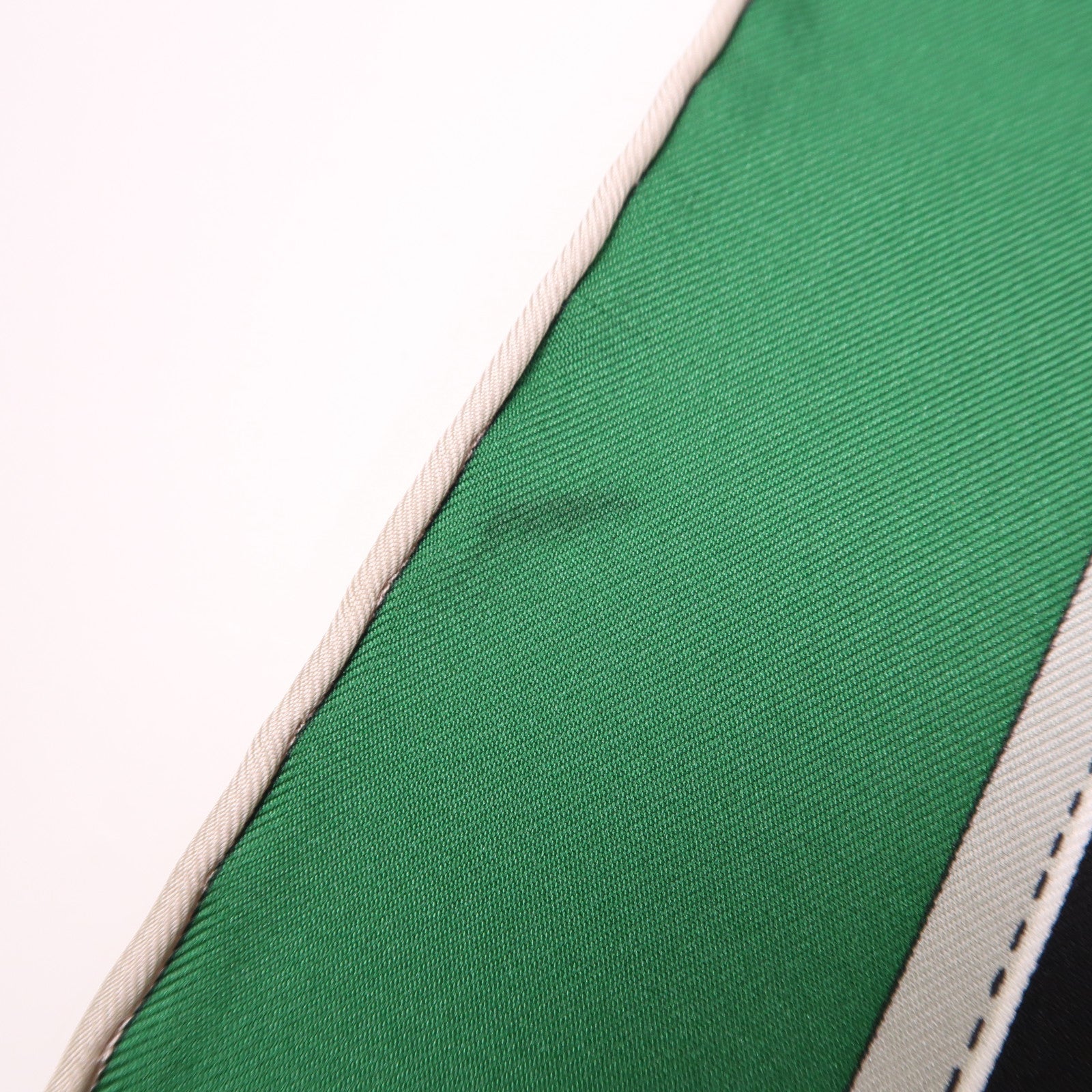 HERMES 絲質Scarf 90X90絲巾