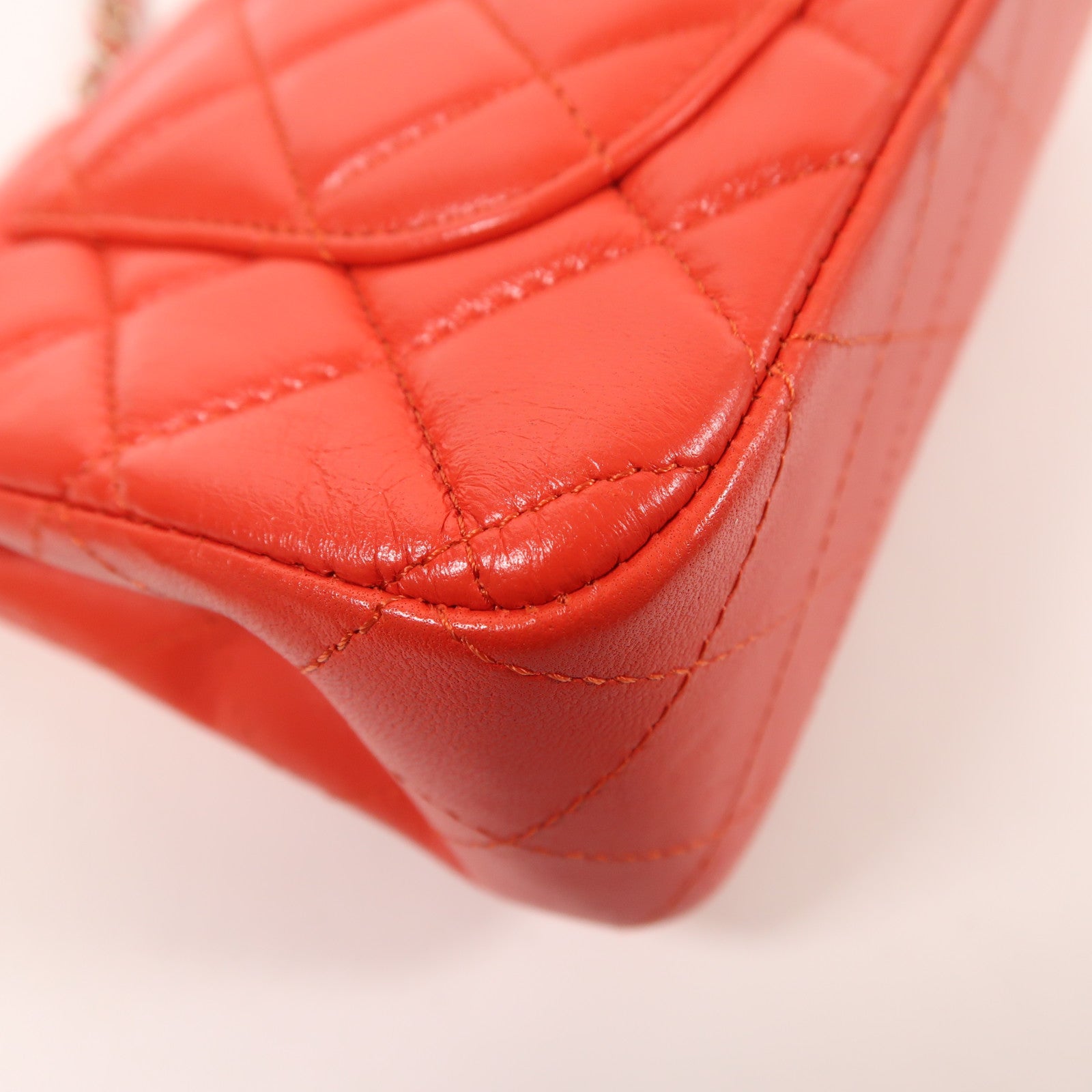 CHANEL 羊皮皮革Classic 20金扣鏈帶肩背袋