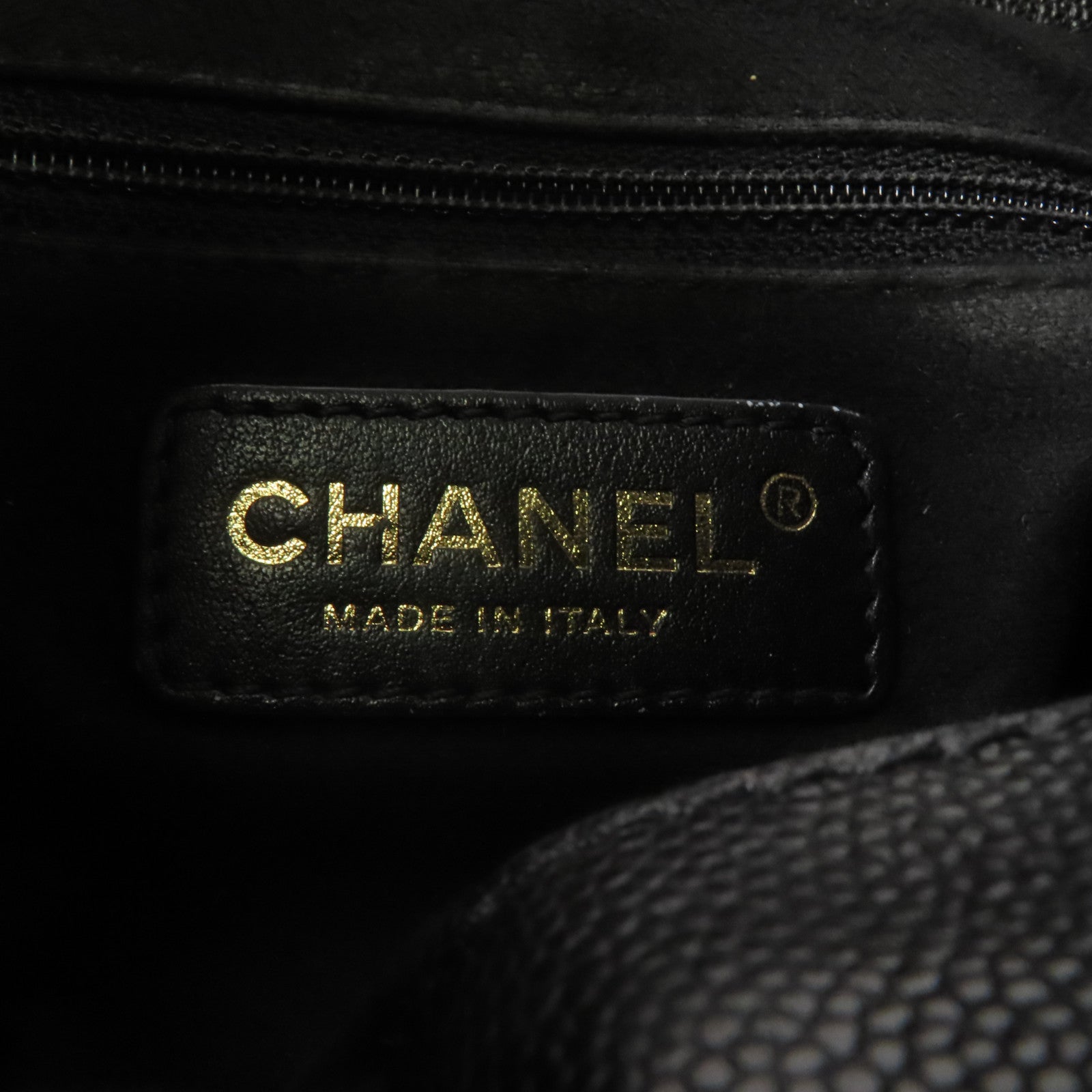 CHANEL 牛皮皮革Deauville Drawstring Bucket金扣肩背袋黑色