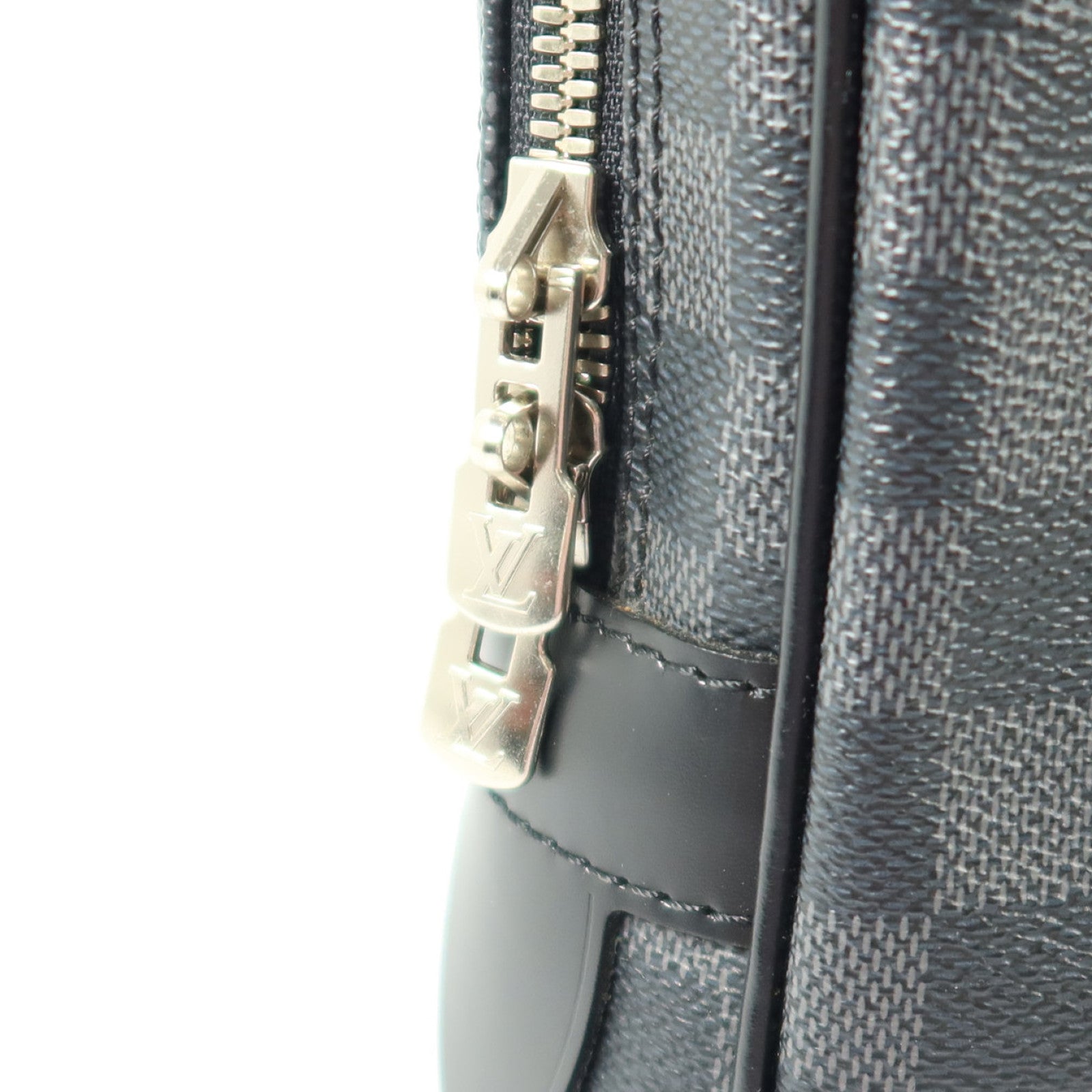 LOUIS VUITTON Damier Graphite Damier Graphite銀扣公事包