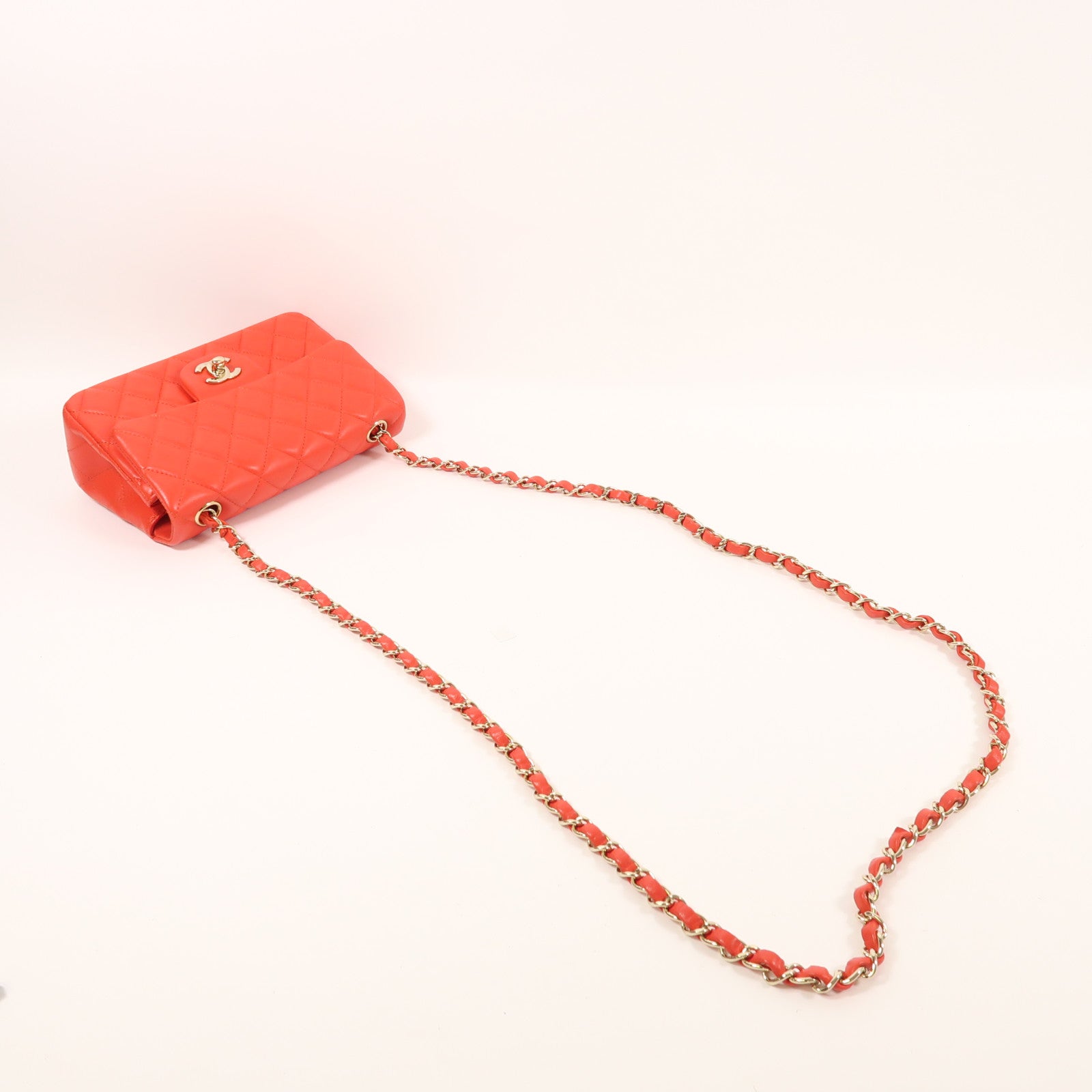 CHANEL 羊皮皮革Classic 20金扣鏈帶肩背袋