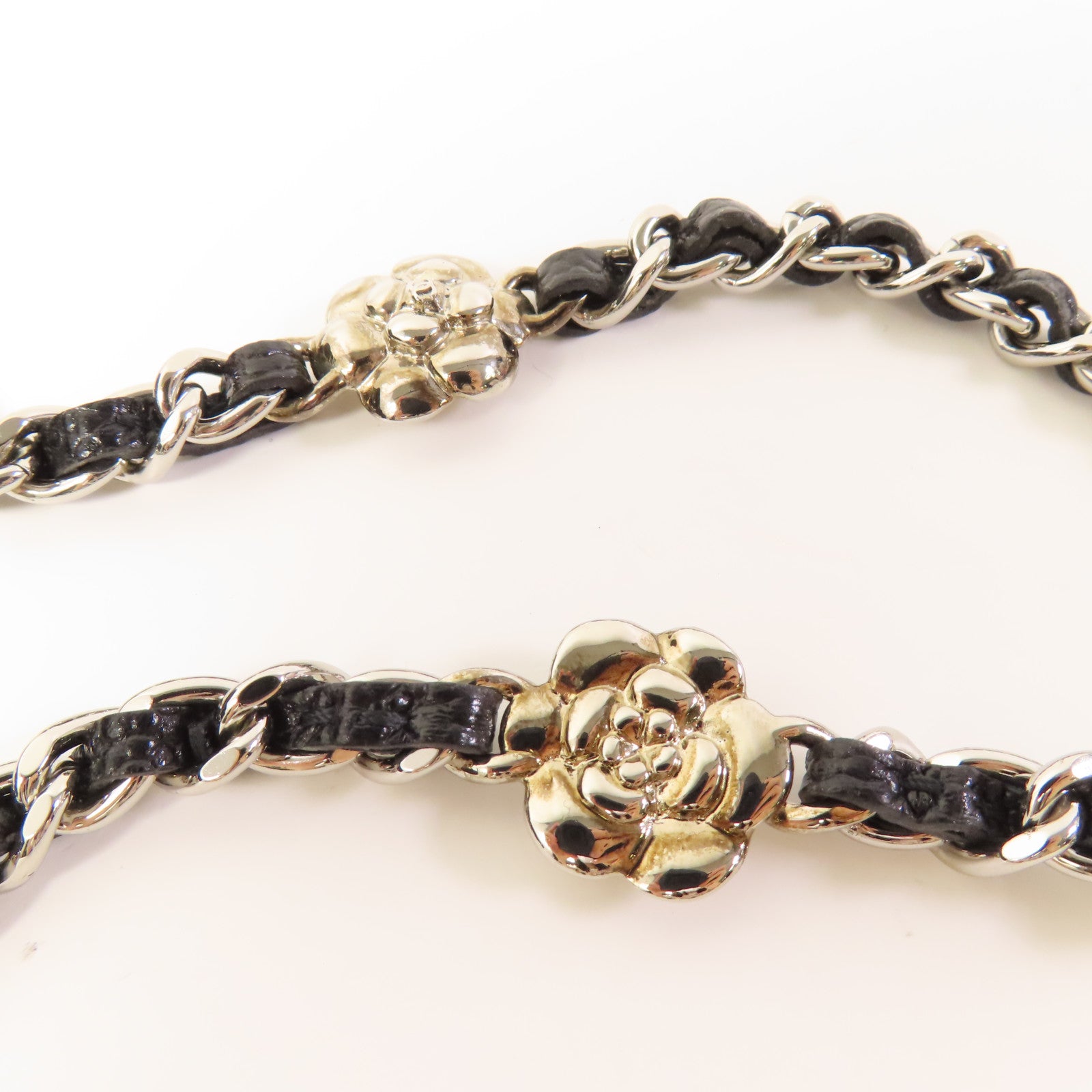 CHANEL 牛皮皮革Chain Shoulder銀扣肩背袋