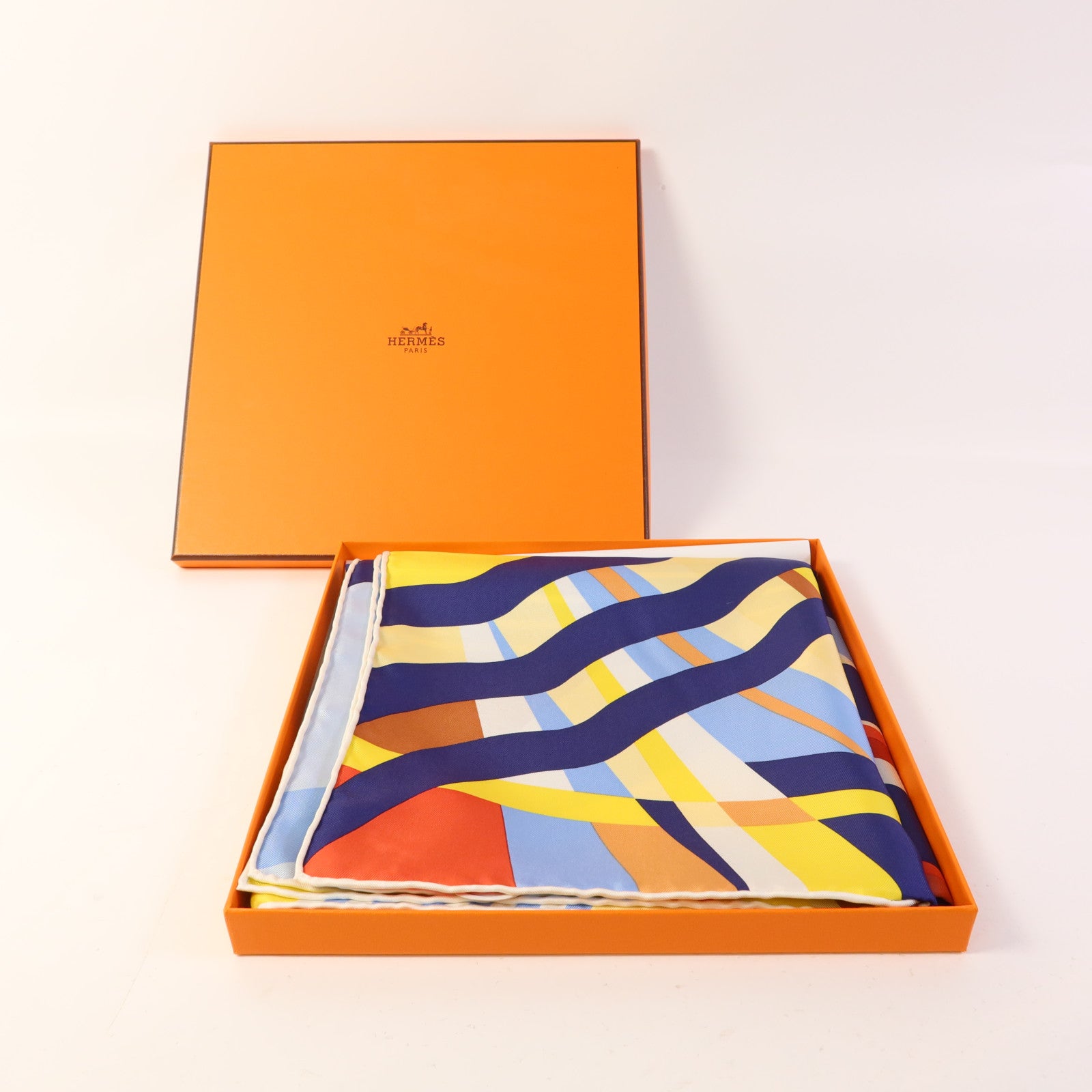 HERMES 絲質Scarf 90X90絲巾