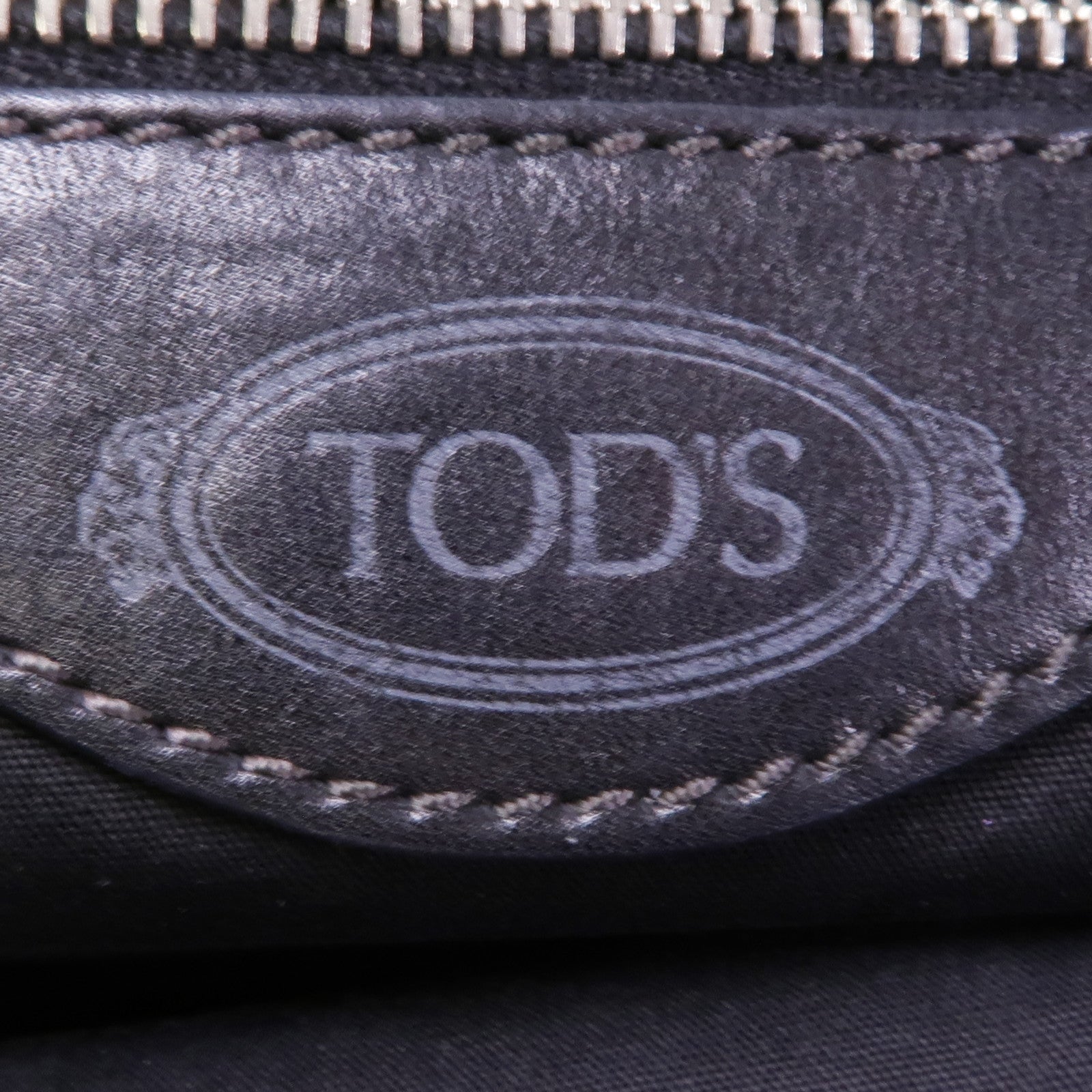 TOD'S 牛皮皮革Shoulder Bag銀扣肩背袋