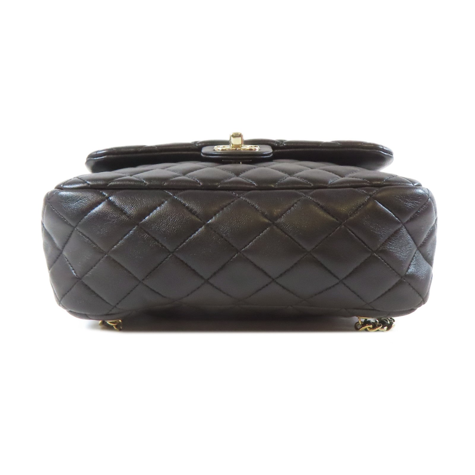 CHANEL 菱格羊皮皮革Matelasse Backpack金扣鏈帶背包黑色