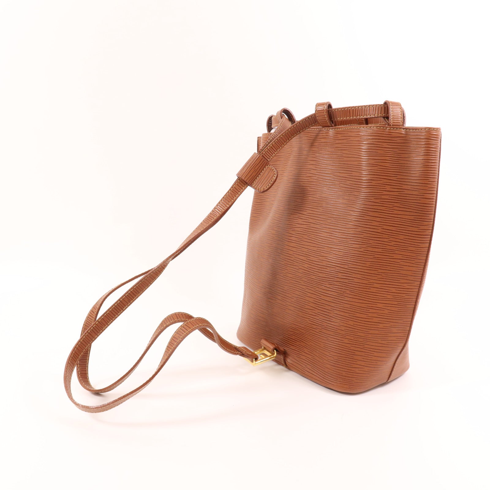 FENDI 牛皮皮革Backpack金扣背包