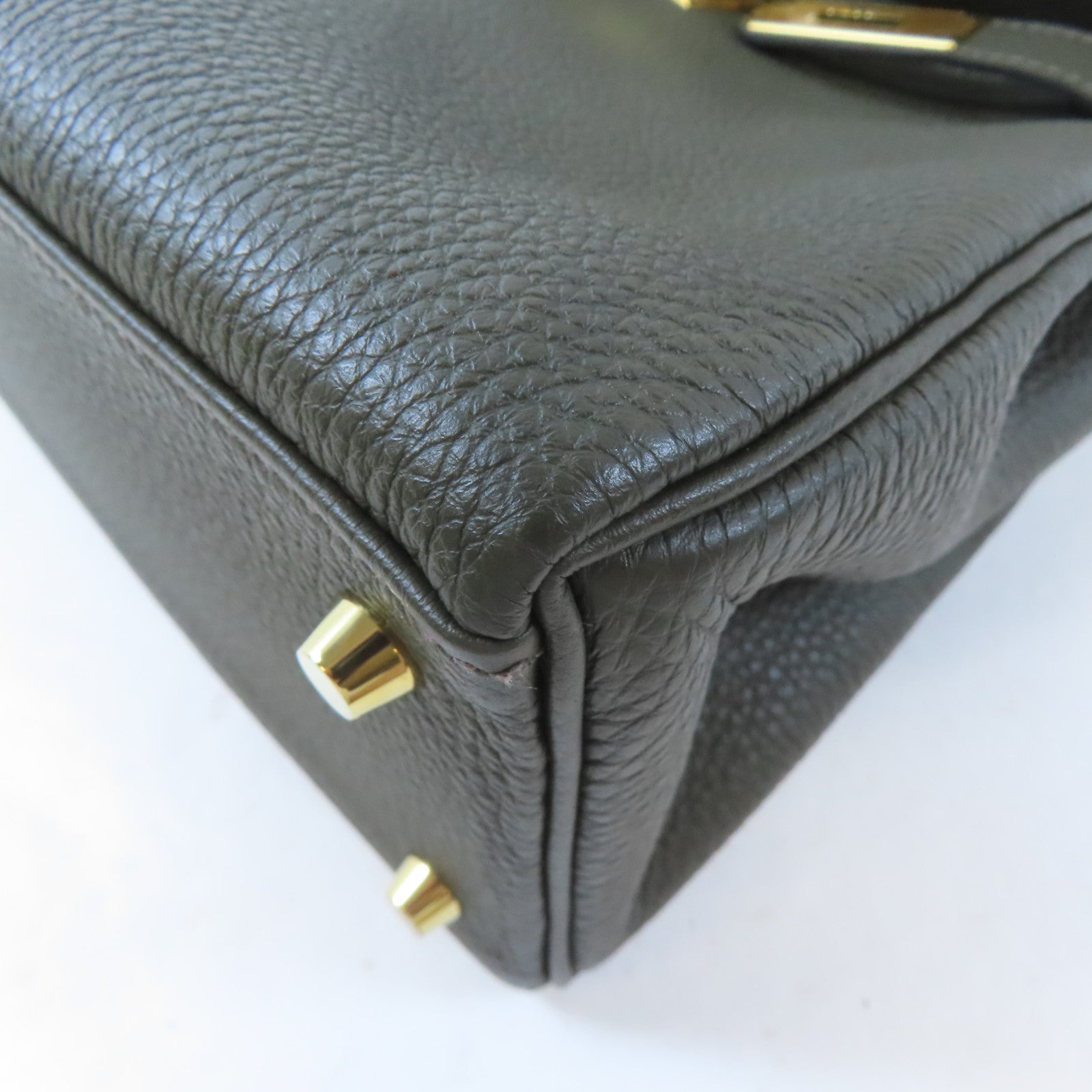 HERMES Togo皮革Kelly 28金扣手挽肩背兩用袋Vert de Gris/深綠色