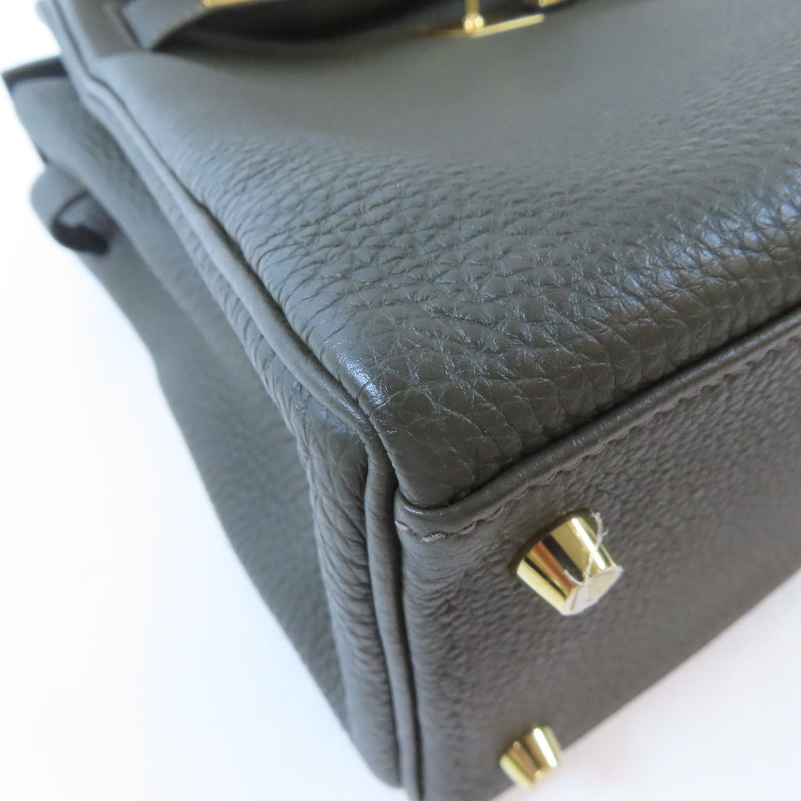 HERMES Togo皮革Kelly 28金扣手挽肩背兩用袋Vert de Gris/深綠色