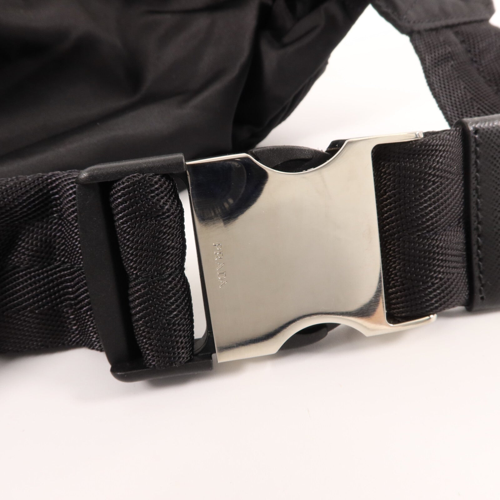 PRADA 尼龍Tessuto Belt Bag腰包