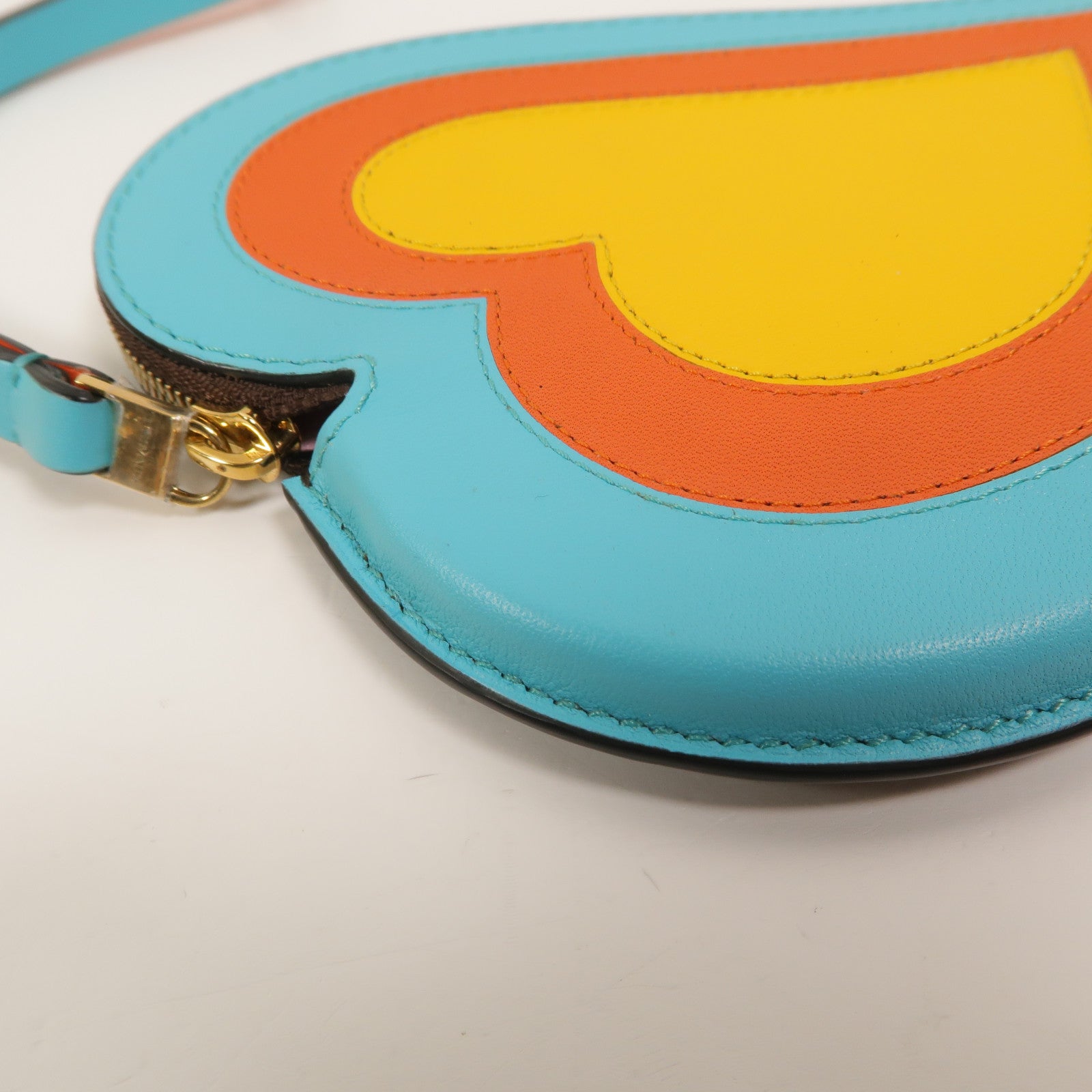 Delvaux 牛皮皮革Heart Charm Pouch零錢包