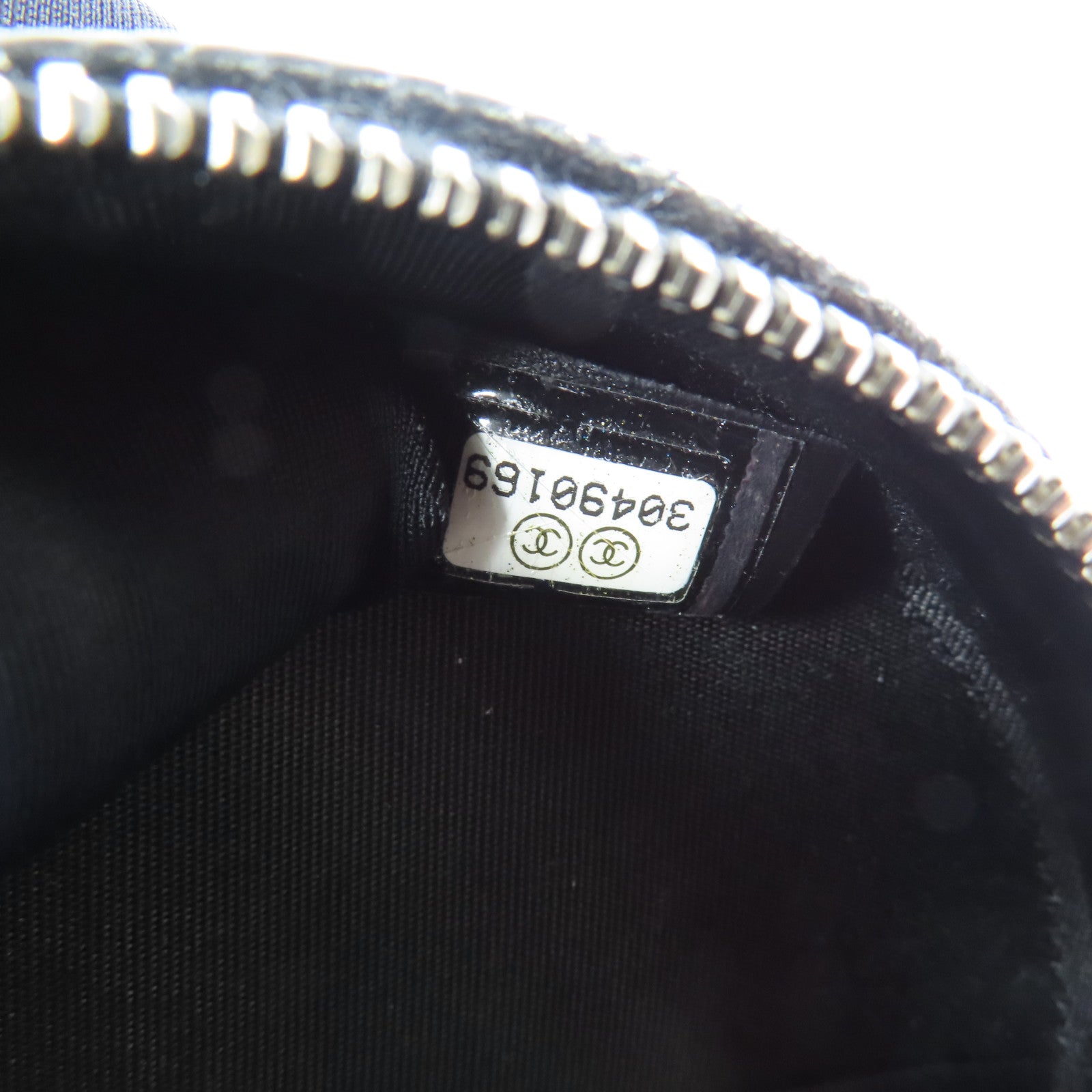 CHANEL 牛皮皮革Chain Shoulder銀扣肩背袋