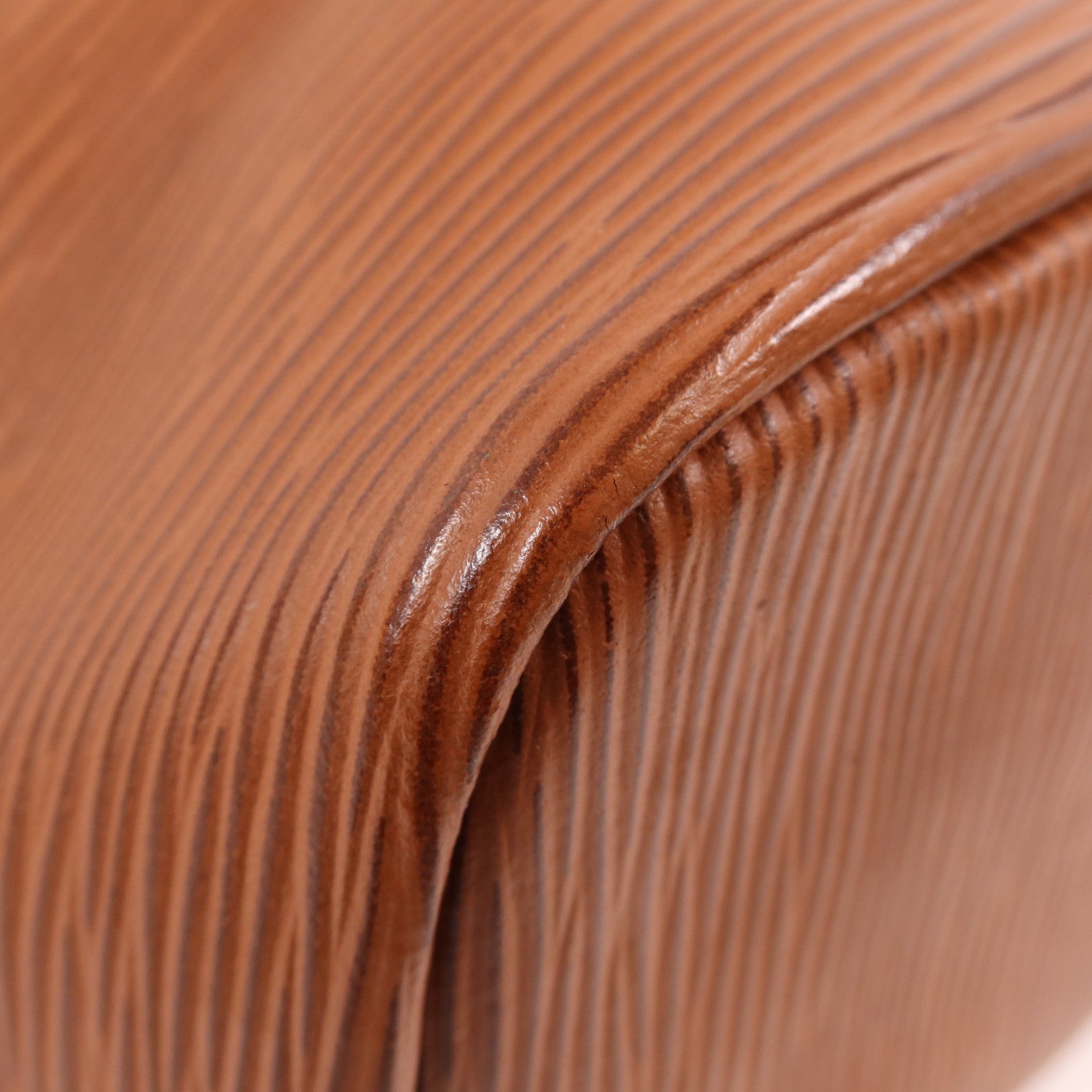 FENDI 牛皮皮革Backpack金扣背包