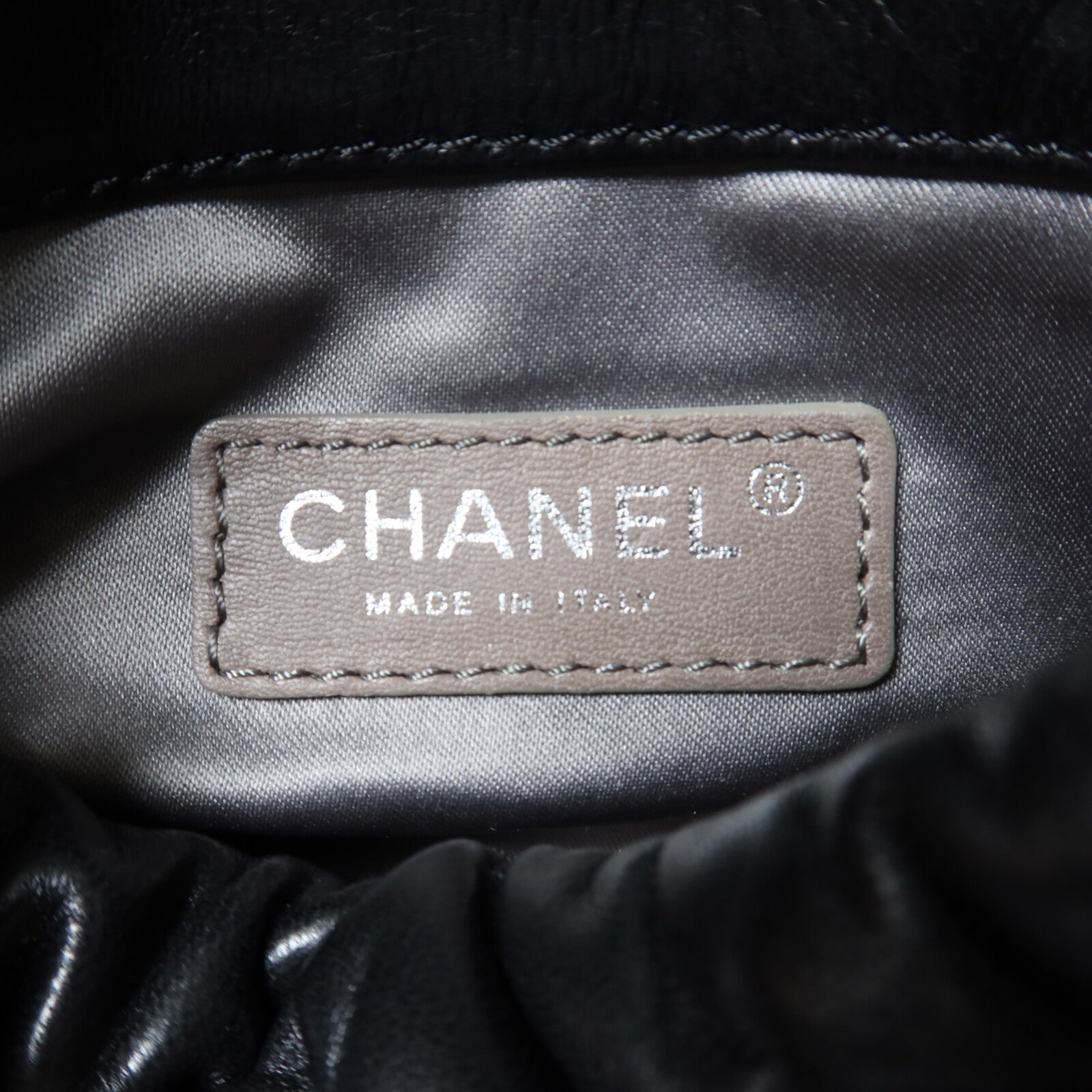 CHANEL 羊皮皮革Chain Shoulder銀扣鏈帶肩背袋