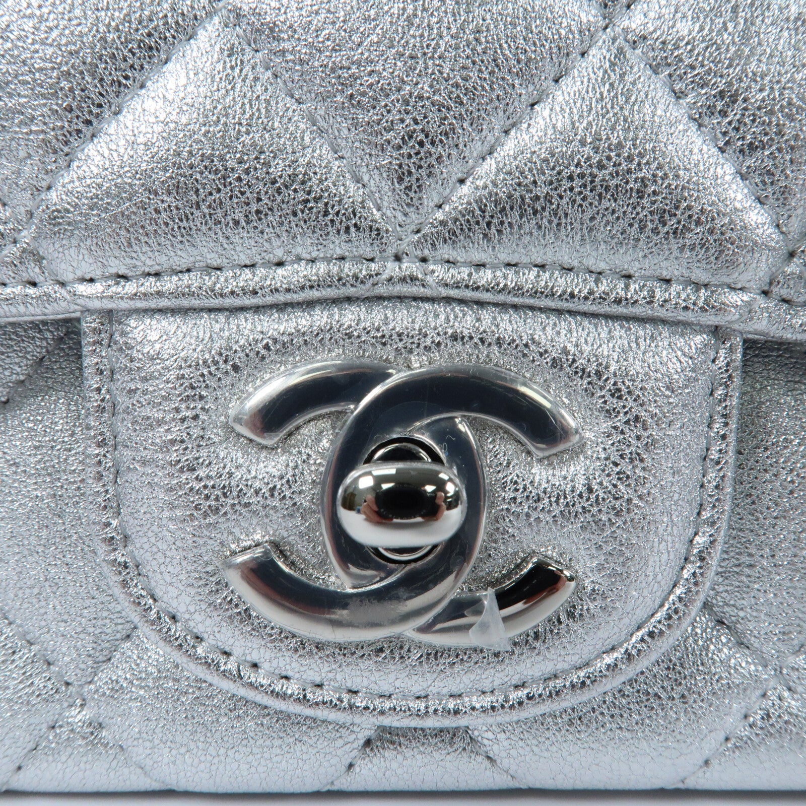 CHANEL 牛皮皮革Mini Classic 17銀扣鏈帶肩背袋