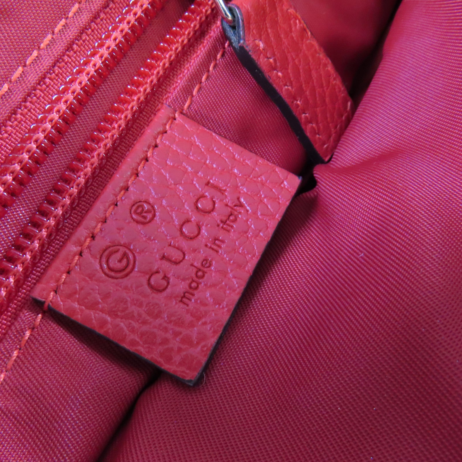 GUCCI 尼龍Shoulder Bag銀扣肩背袋紅色