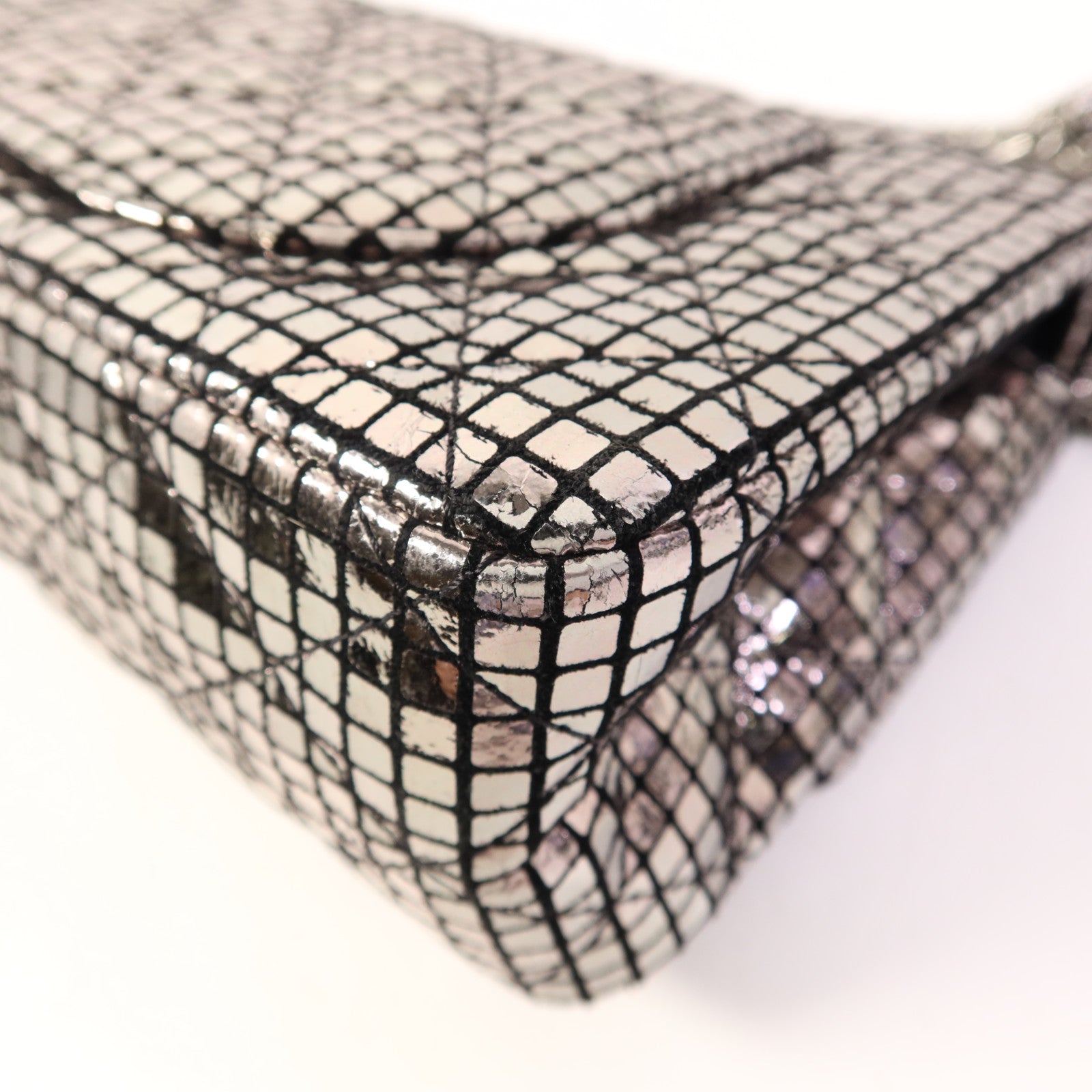 CHANEL Quilted Suede Chain Shoulder Bag鏈帶肩背袋