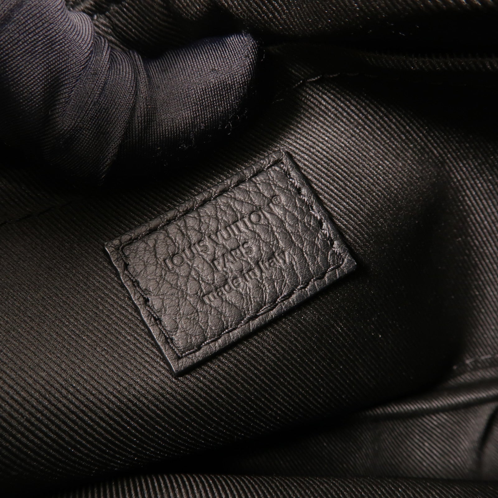 LOUIS VUITTON Monogram Shadow Hamac Bag PM肩背袋