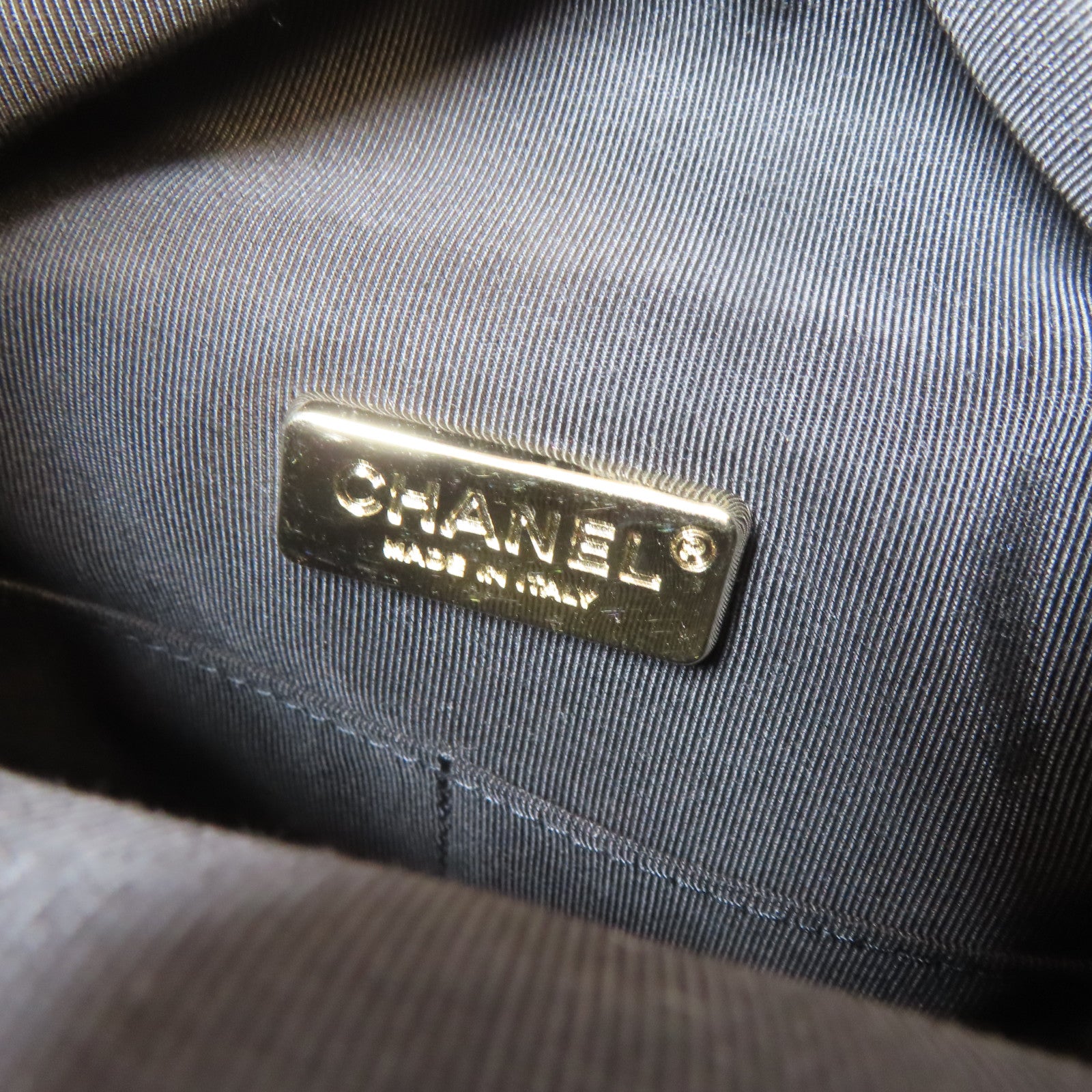 CHANEL 菱格羊皮皮革Matelasse Backpack金扣鏈帶背包黑色