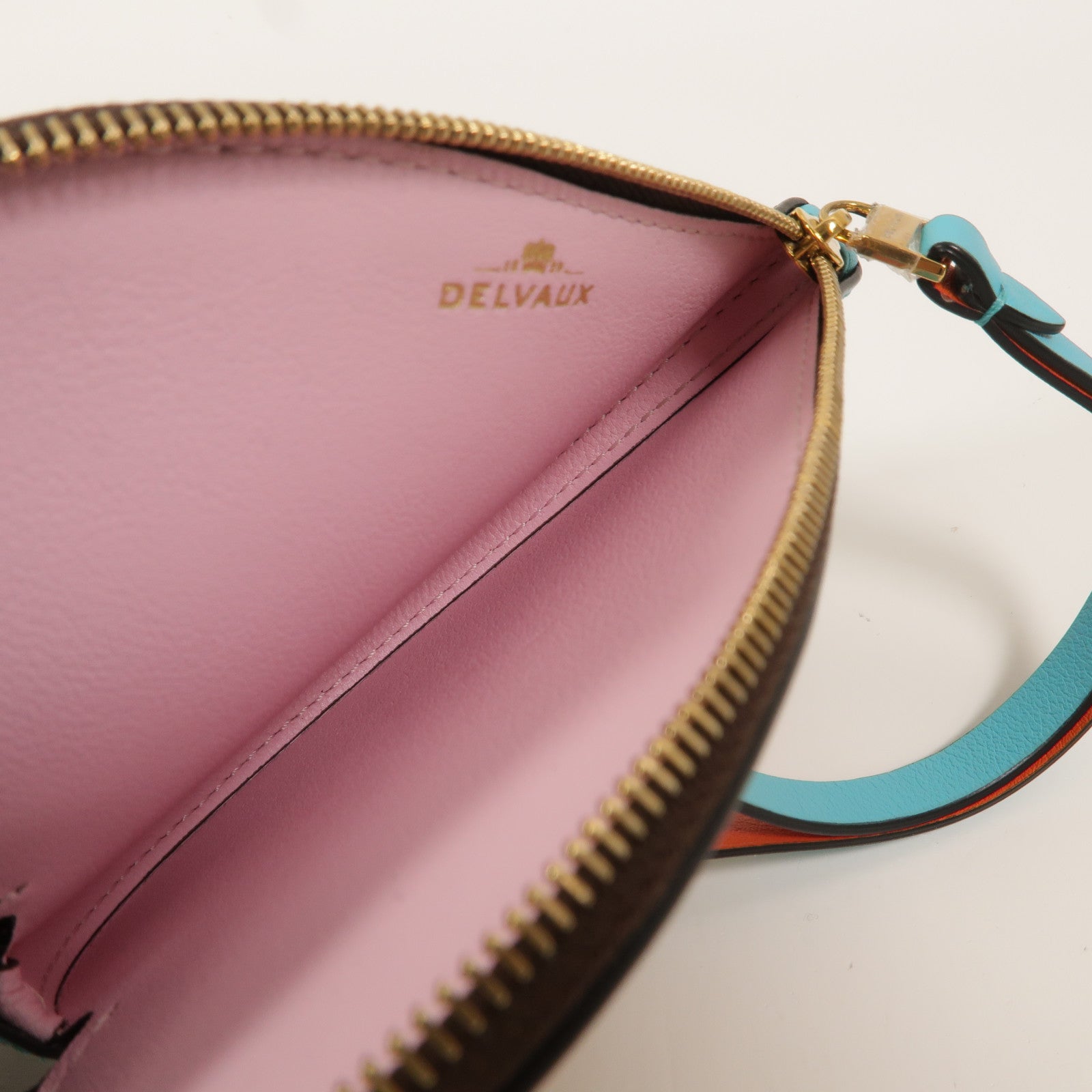 Delvaux 牛皮皮革Heart Charm Pouch零錢包
