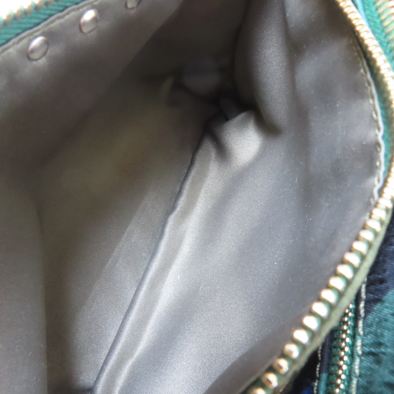 Valentino 【激減優惠】尼龍Clutch Bag金扣手拿包迷彩色