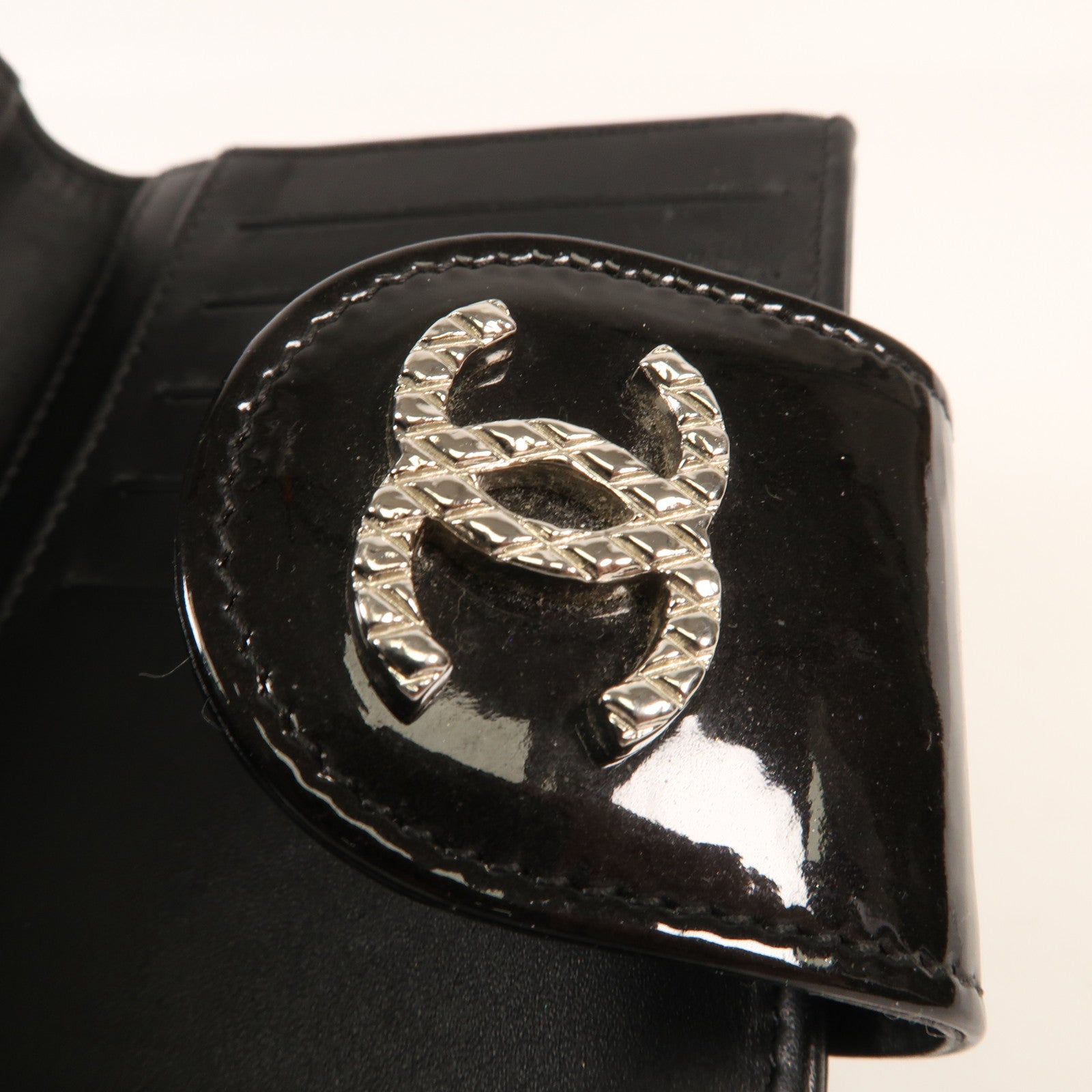 CHANEL 漆皮皮革Wallet銀扣錢包