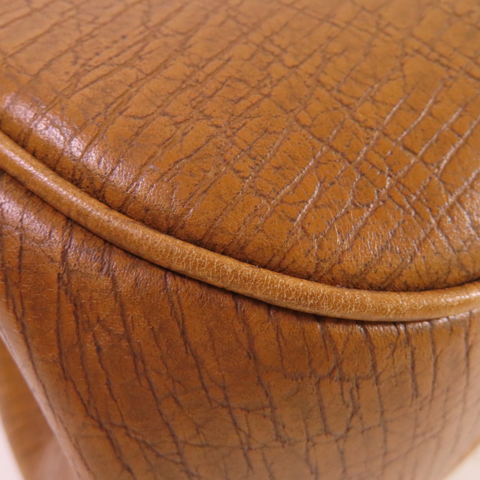 GUCCI 牛皮皮革Bamboo Handbag手挽袋啡色/黑色