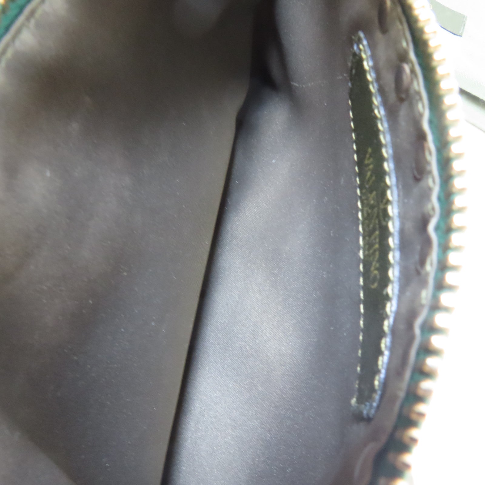 Valentino 【激減優惠】尼龍Clutch Bag金扣手拿包迷彩色