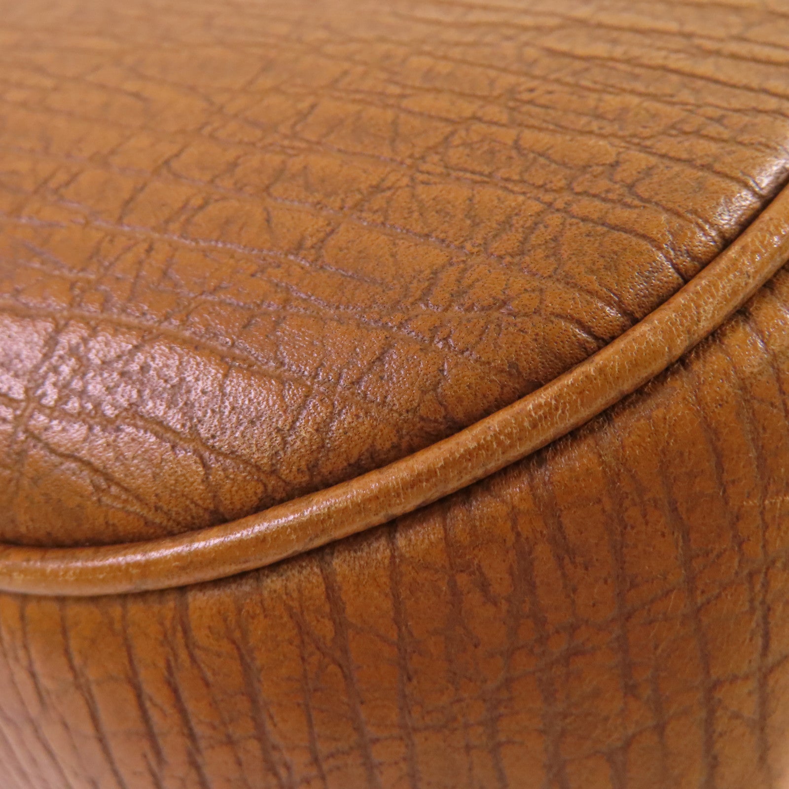 GUCCI 牛皮皮革Bamboo Handbag手挽袋啡色/黑色