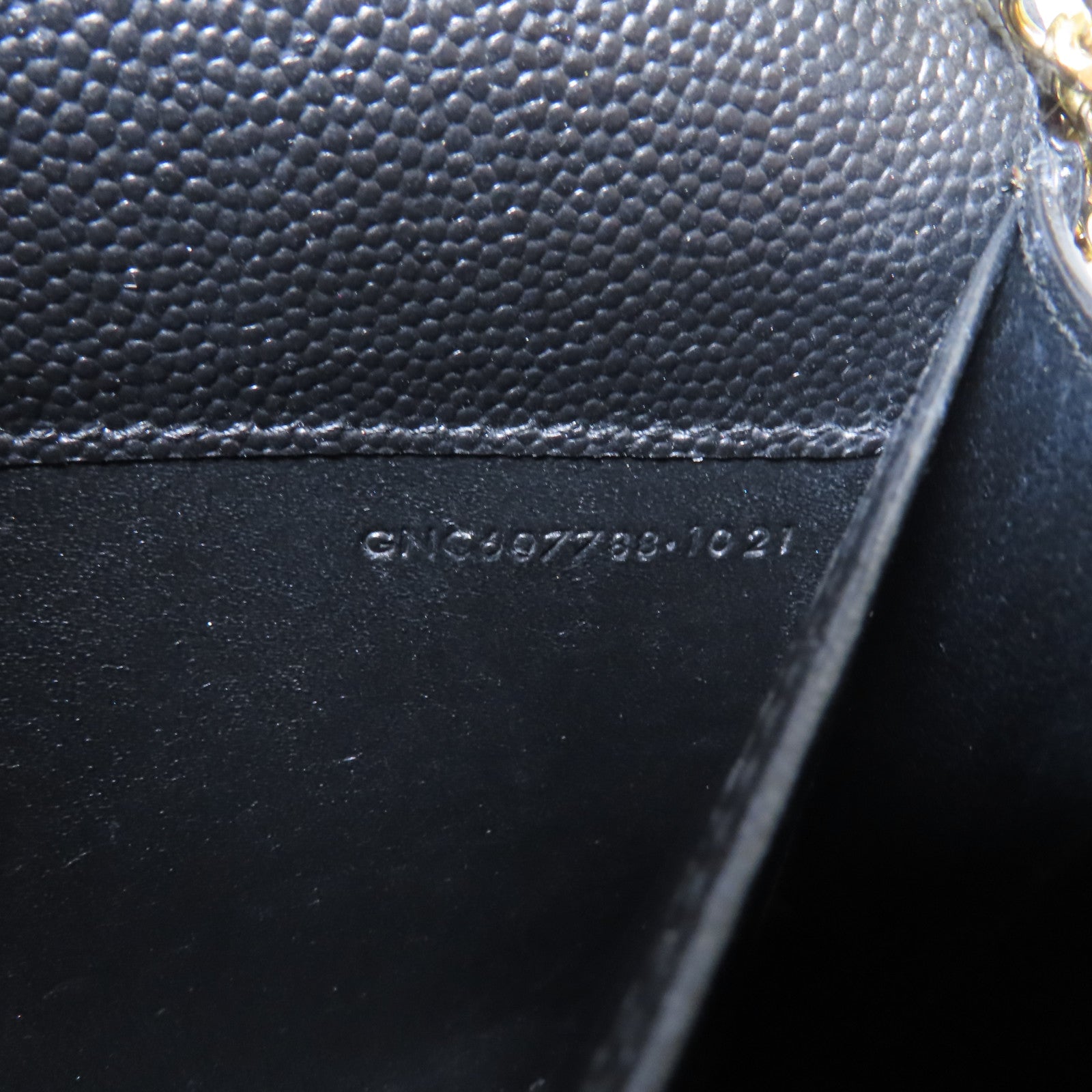 YVES SAINT LAURENT 牛皮皮革Chain Shoulder金扣鏈帶肩背袋肩背袋黑色