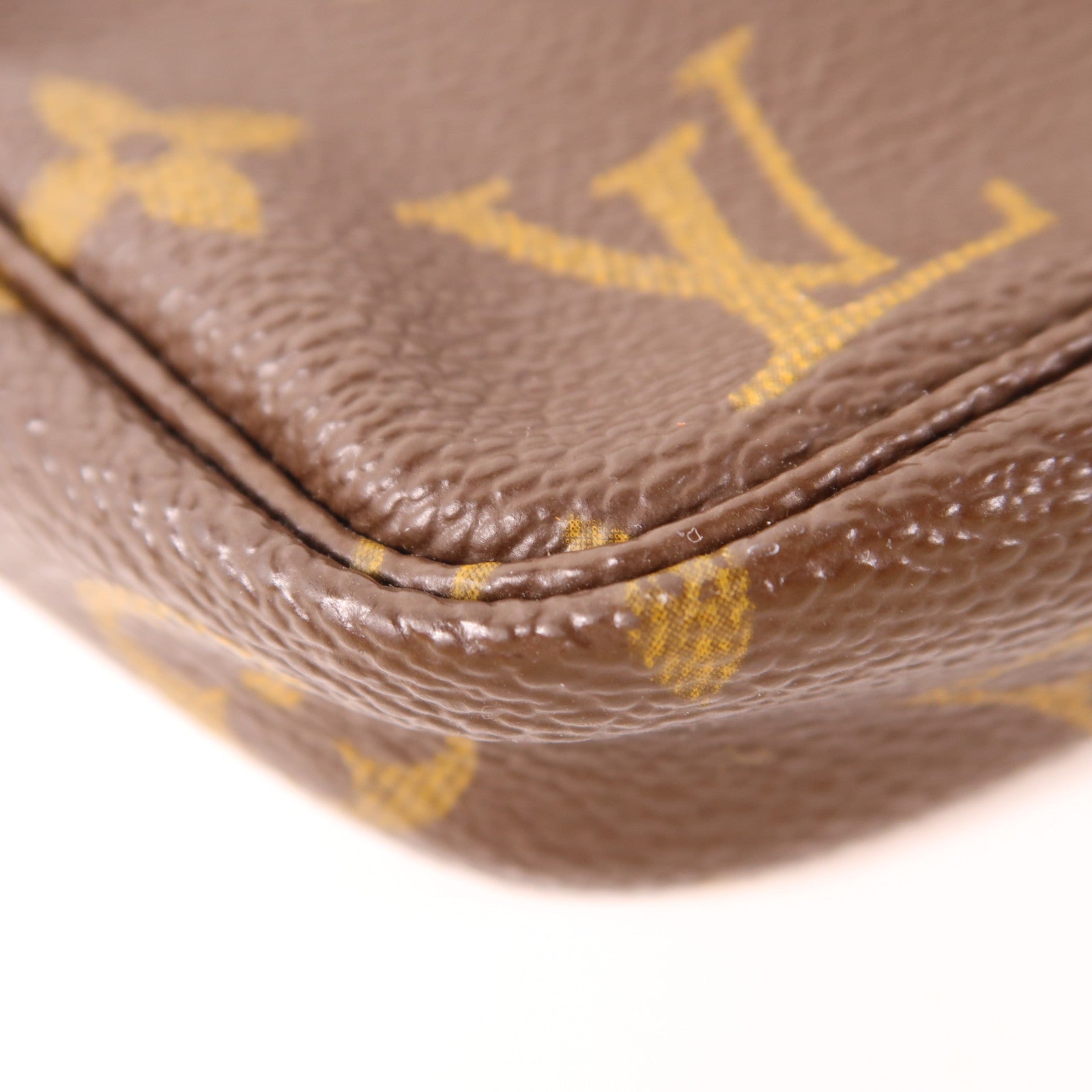 LOUIS VUITTON Monogram Pochette Accessoires金扣手拿包