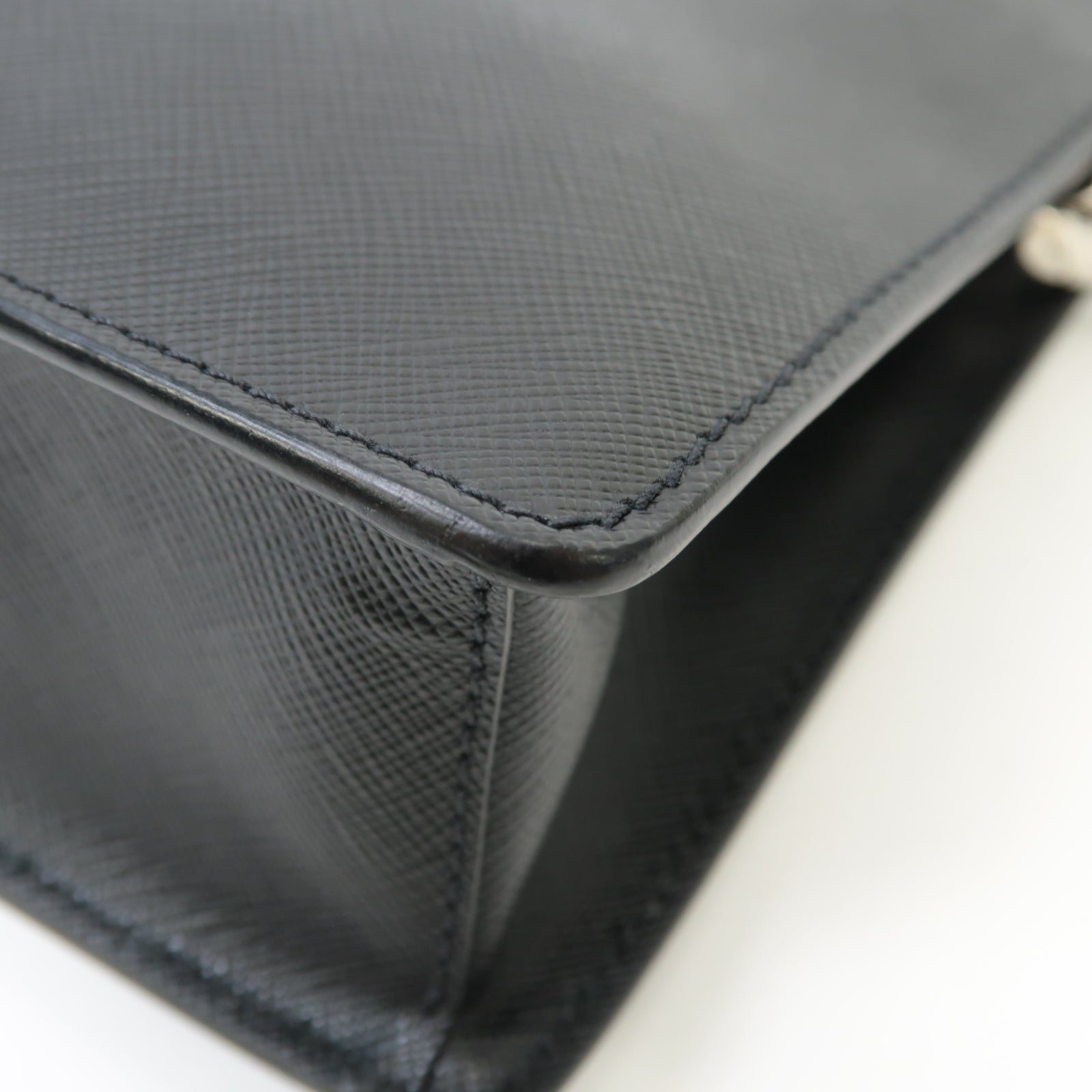 PRADA 牛皮皮革Zipped Clutch銀扣手拿包黑色