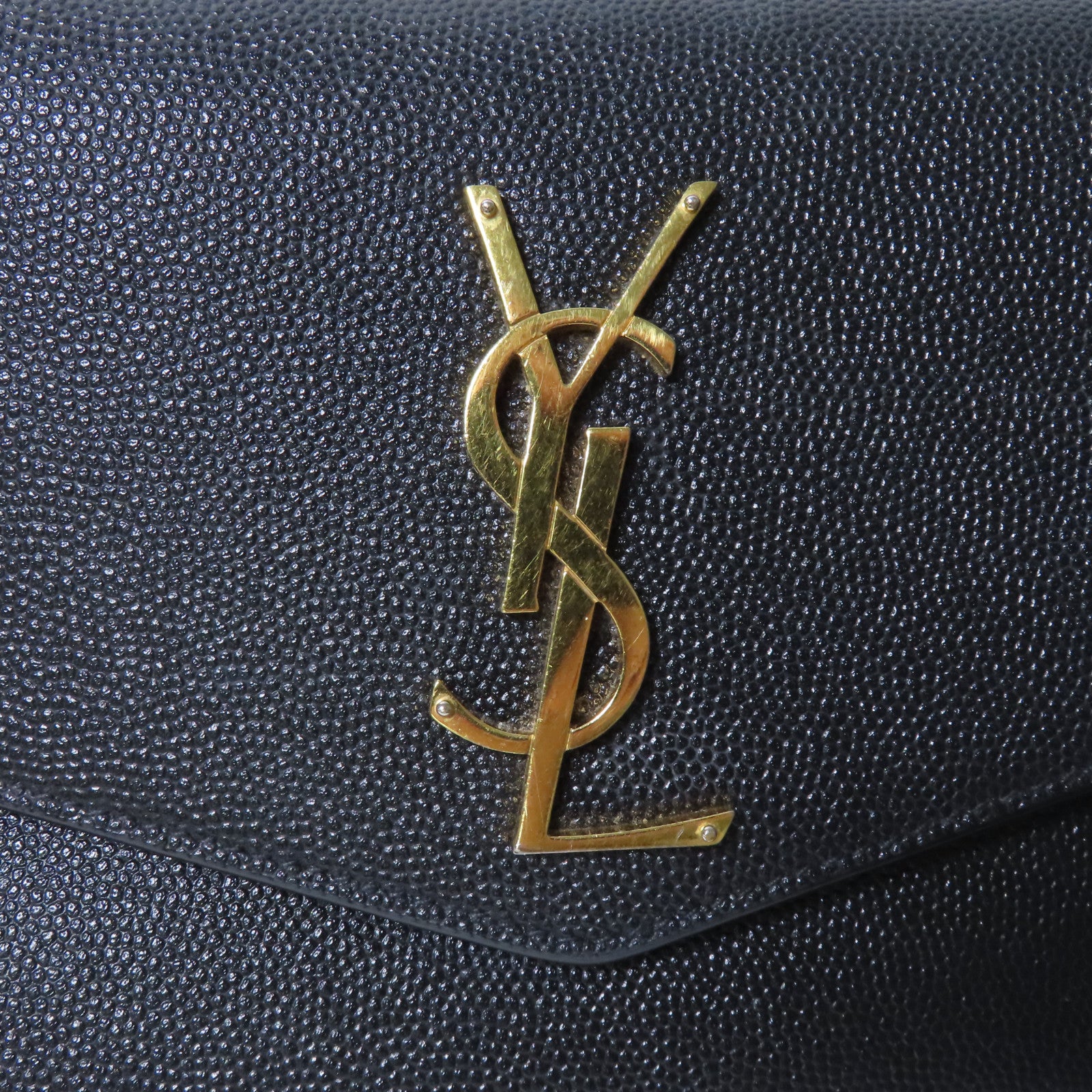 YVES SAINT LAURENT 牛皮皮革Chain Shoulder金扣鏈帶肩背袋肩背袋黑色