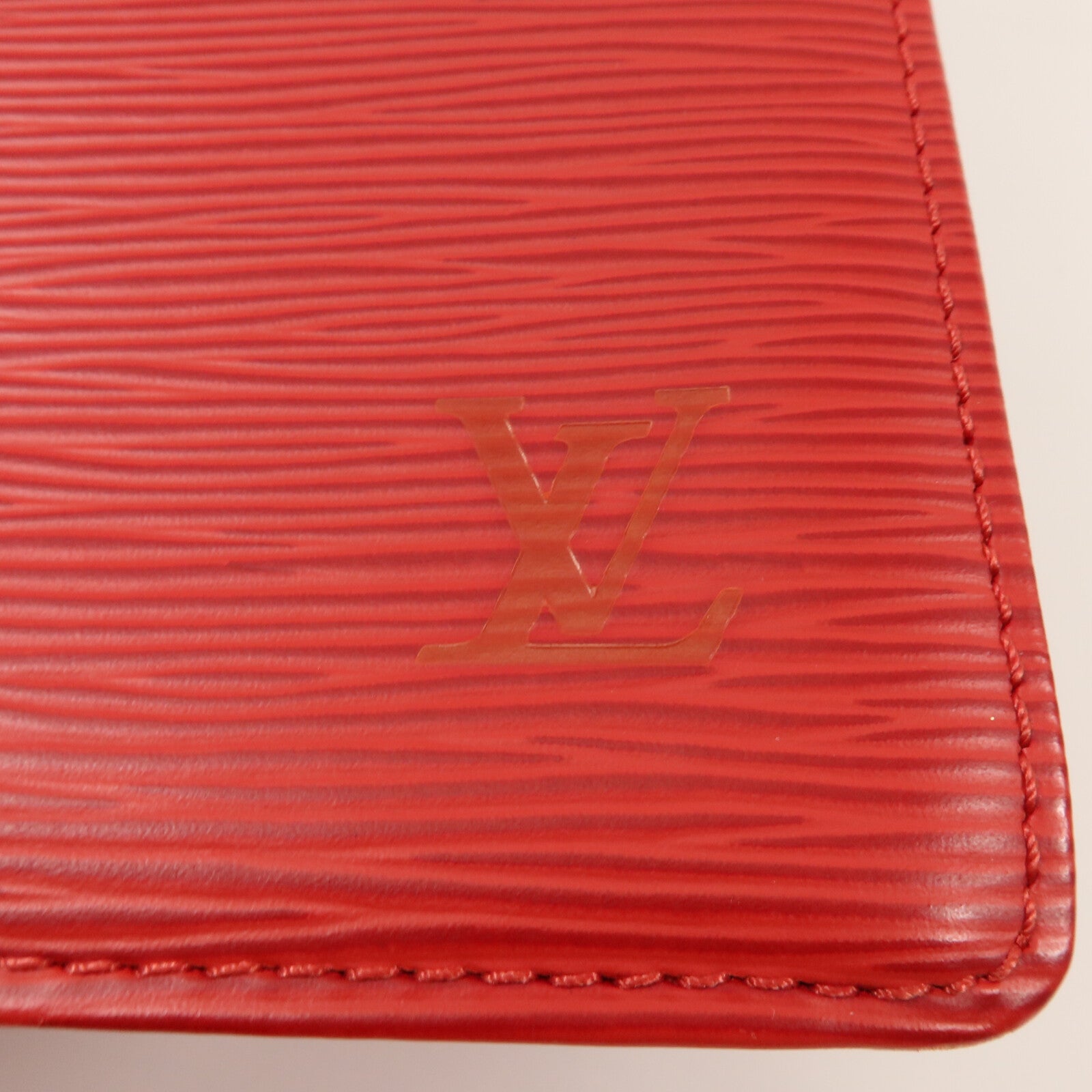 LOUIS VUITTON Epi Sac Plat PM手挽袋