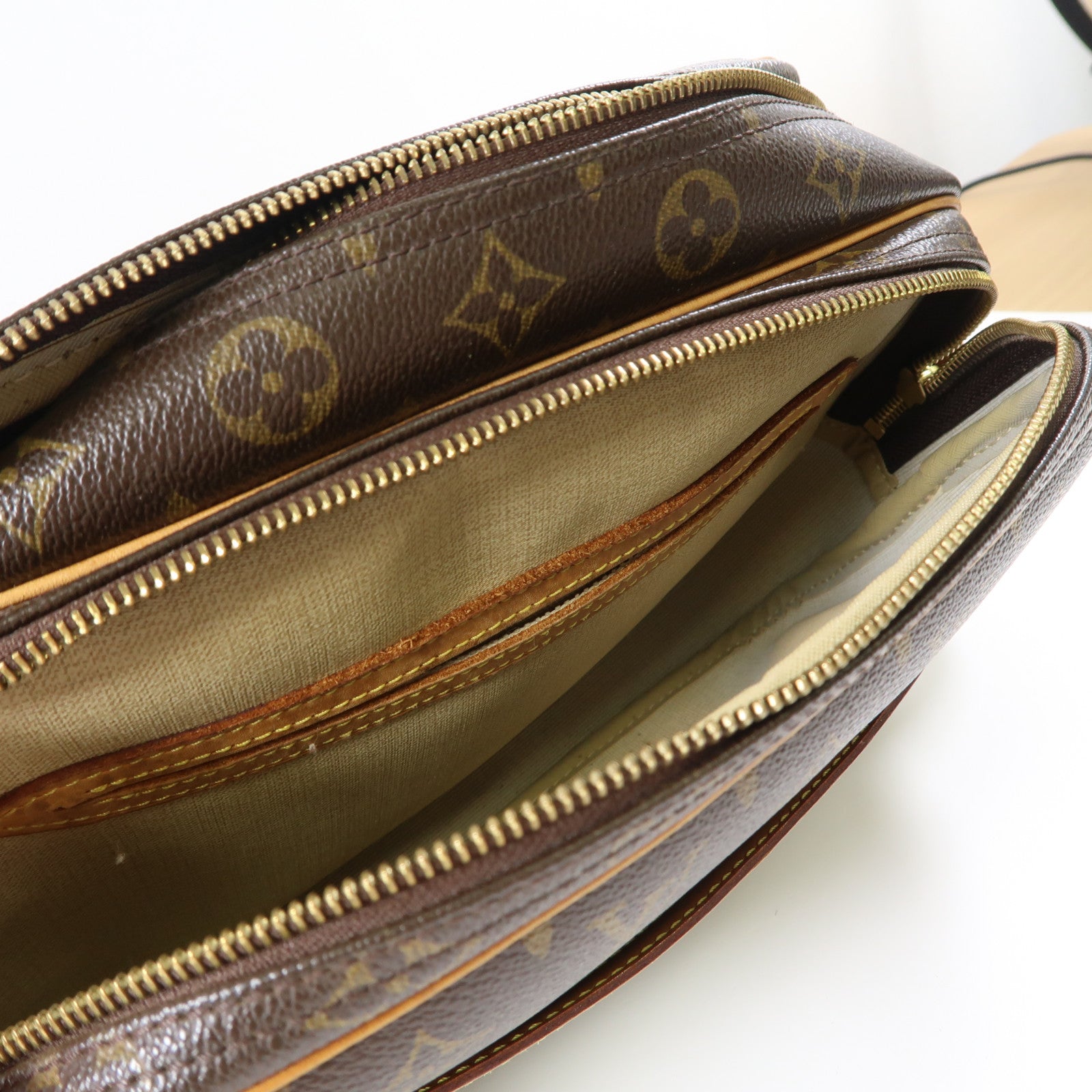 LOUIS VUITTON LV GHW Reporter PM Shoulder Bag M45254 Monogram Brown