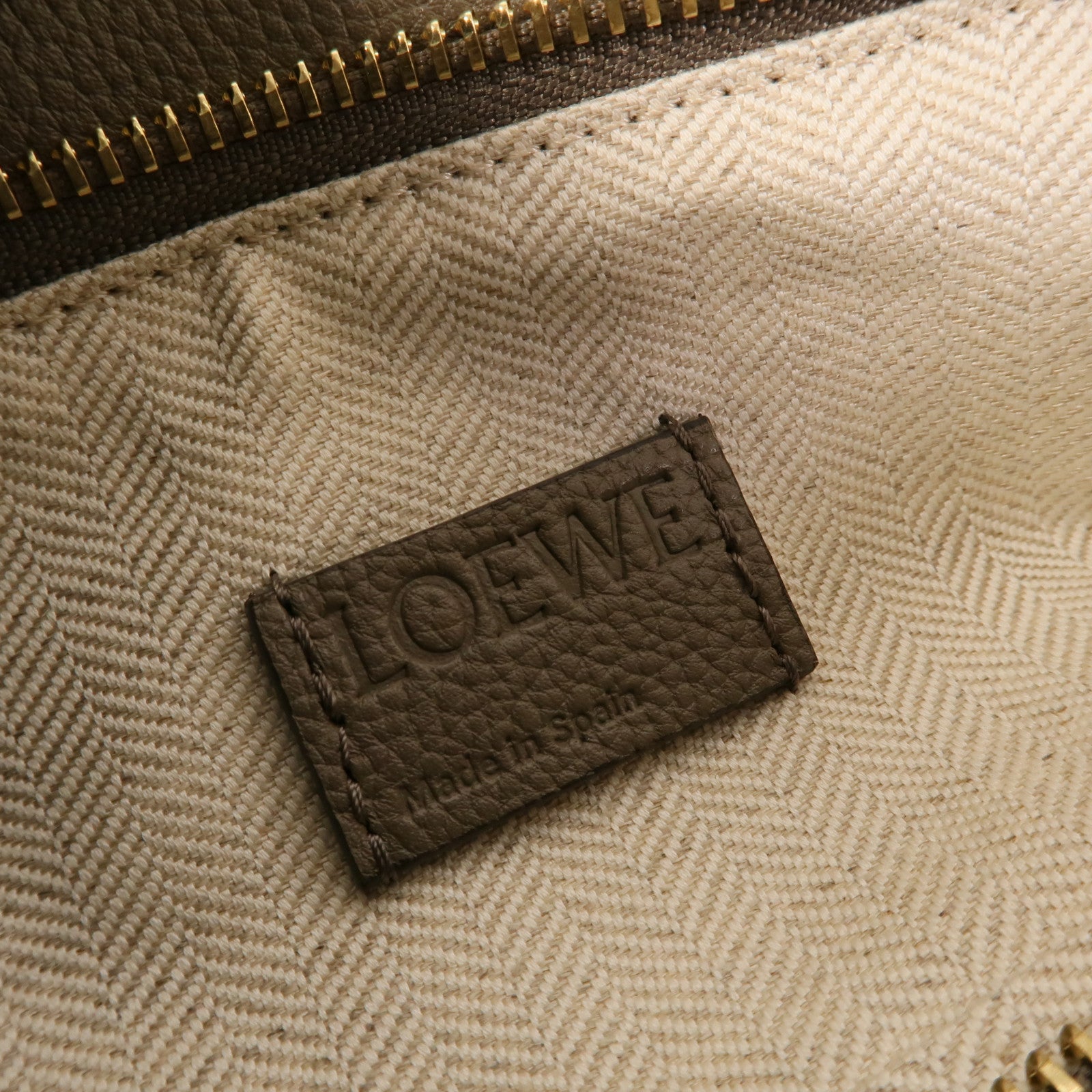 LOEWE 牛皮皮革Puzzle Small手挽肩背兩用袋