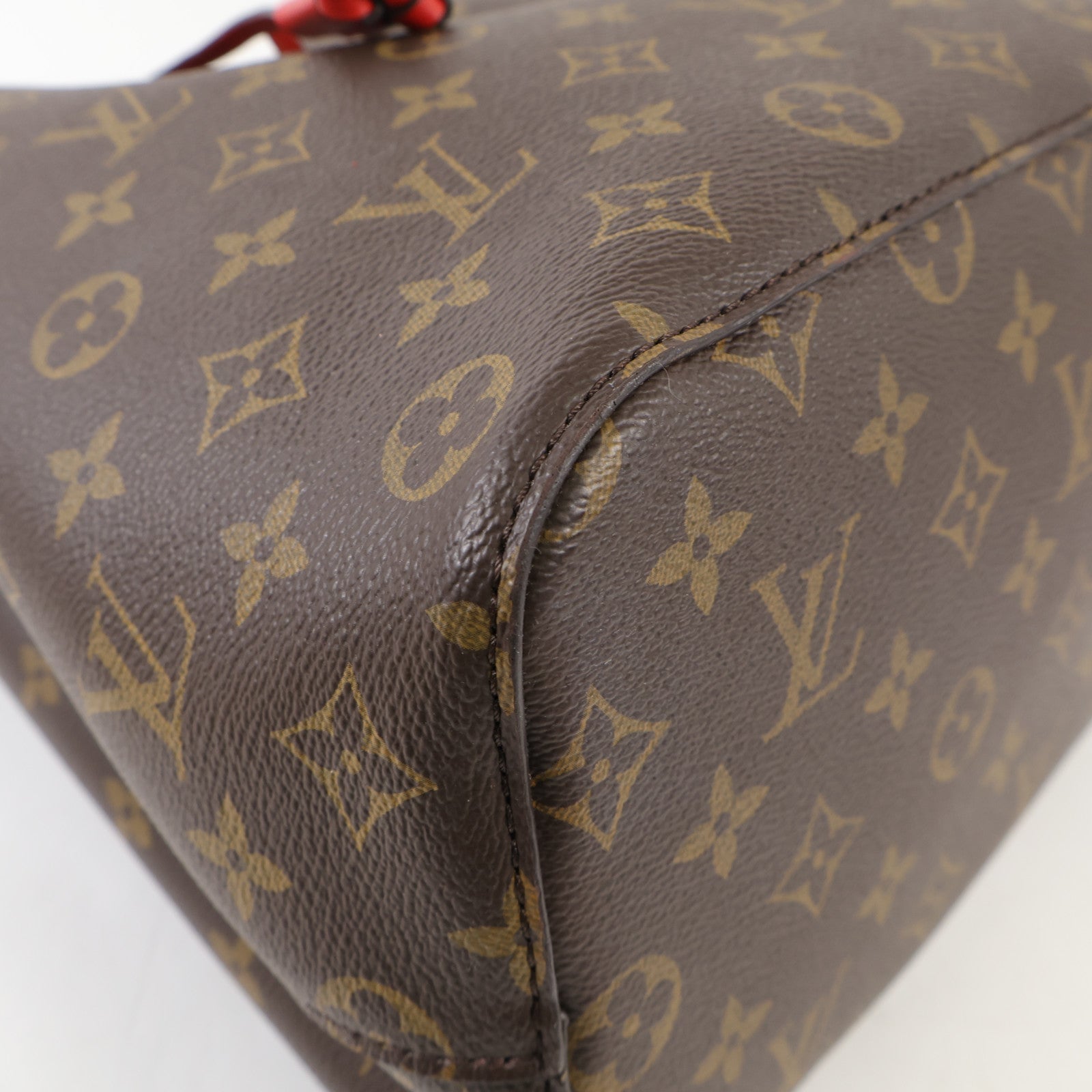 LOUIS VUITTON Monogram Neo Noe Bucket Bag金扣肩背袋Coquelicot