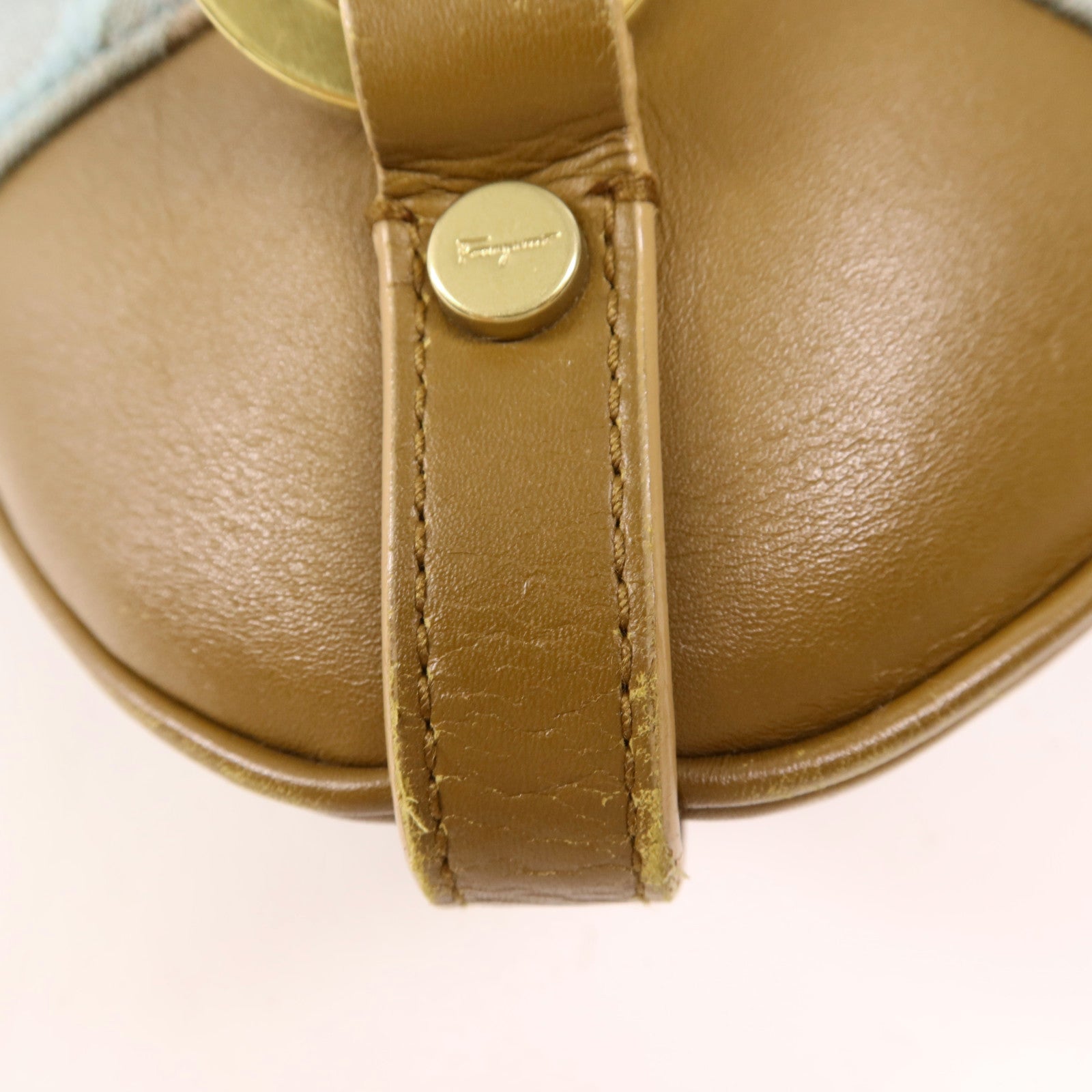 Salvatore Ferragamo 帆布Shoulder Bag金扣肩背袋